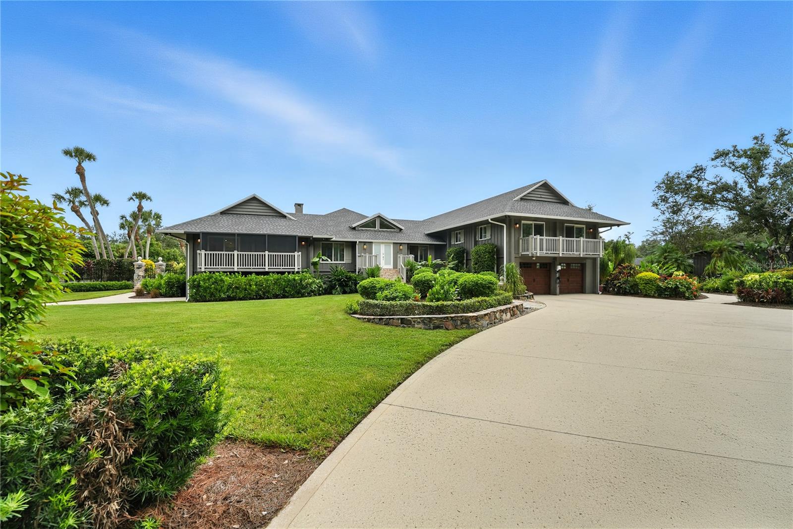 SADDLE CREEK - Residential