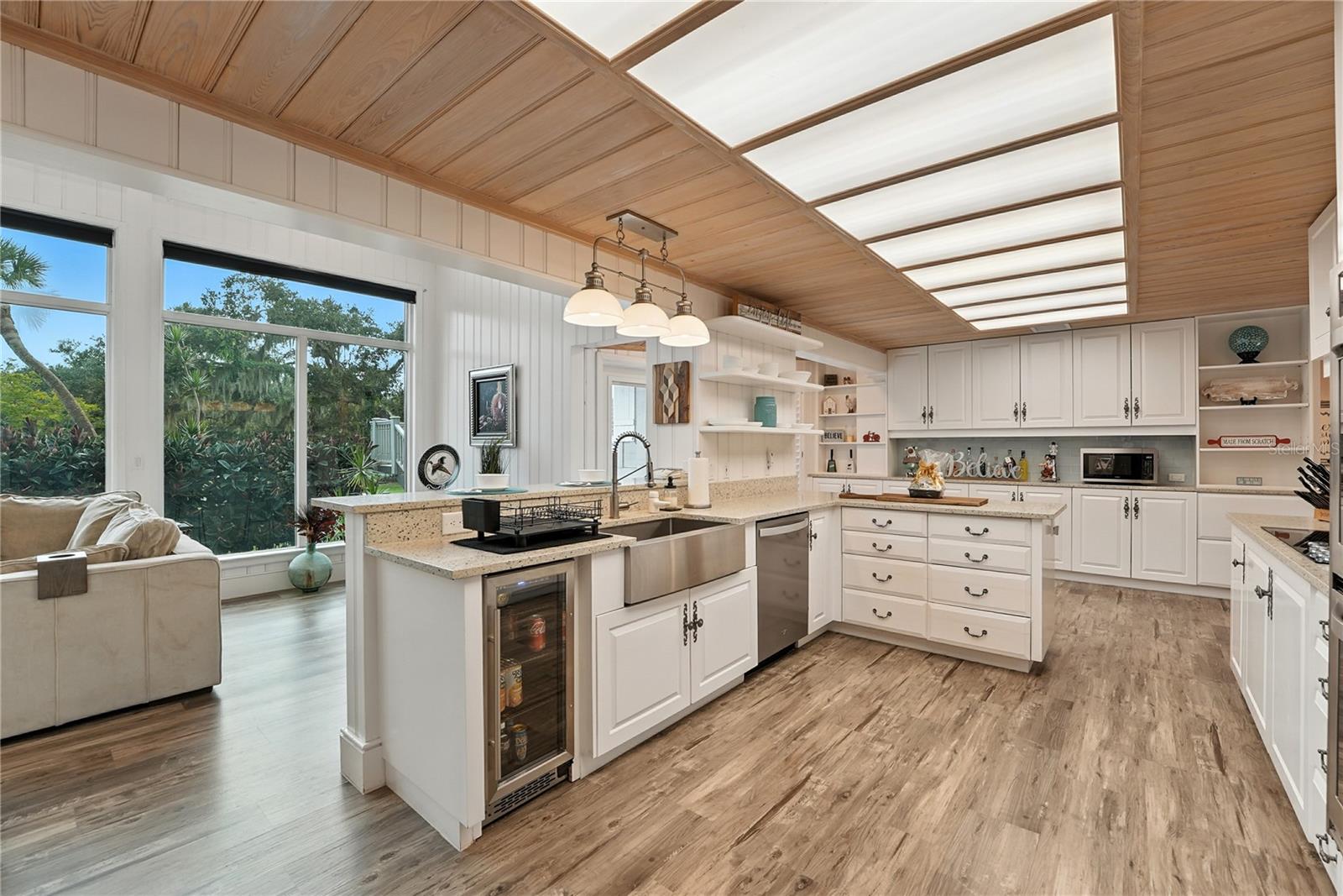 SADDLE CREEK - Residential