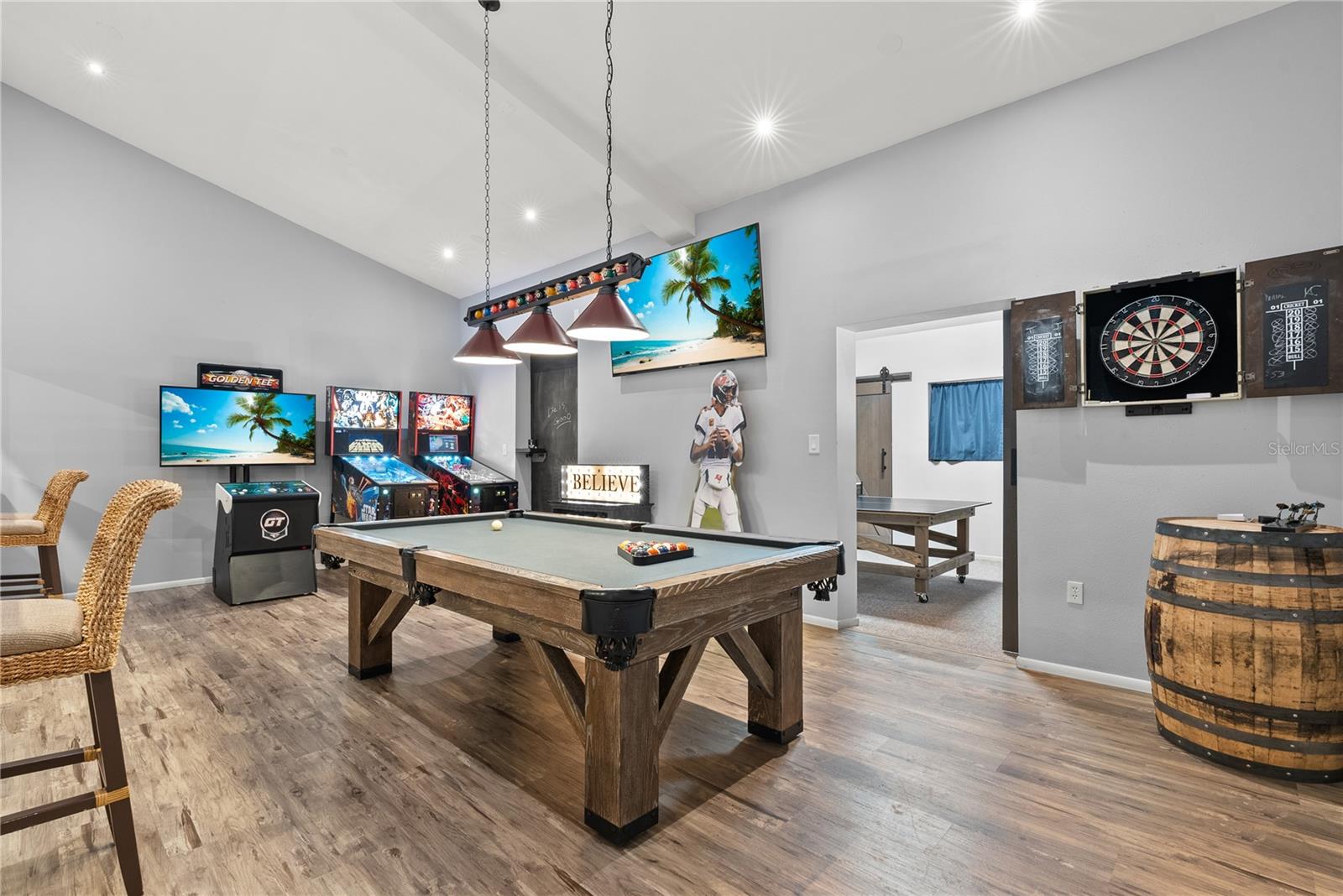 SADDLE CREEK - Residential