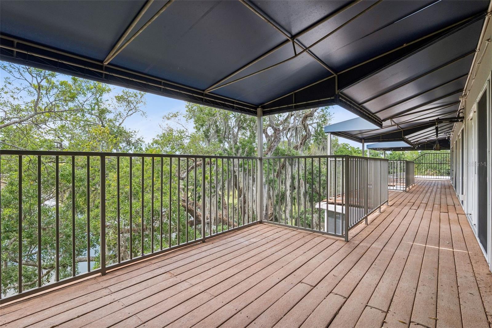 LAKESIDE/DELANEY PARK - Residential