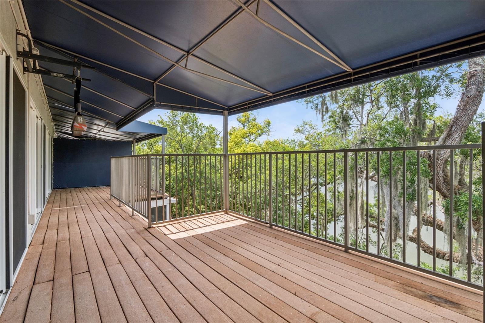 LAKESIDE/DELANEY PARK - Residential