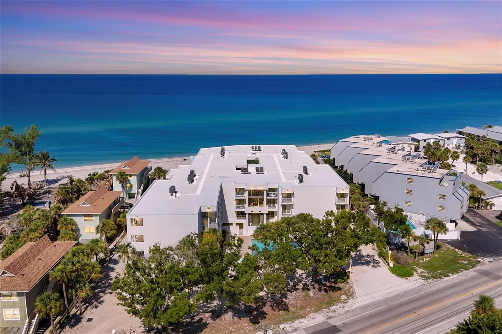 SURF CLUB ON THE GULF - Residential