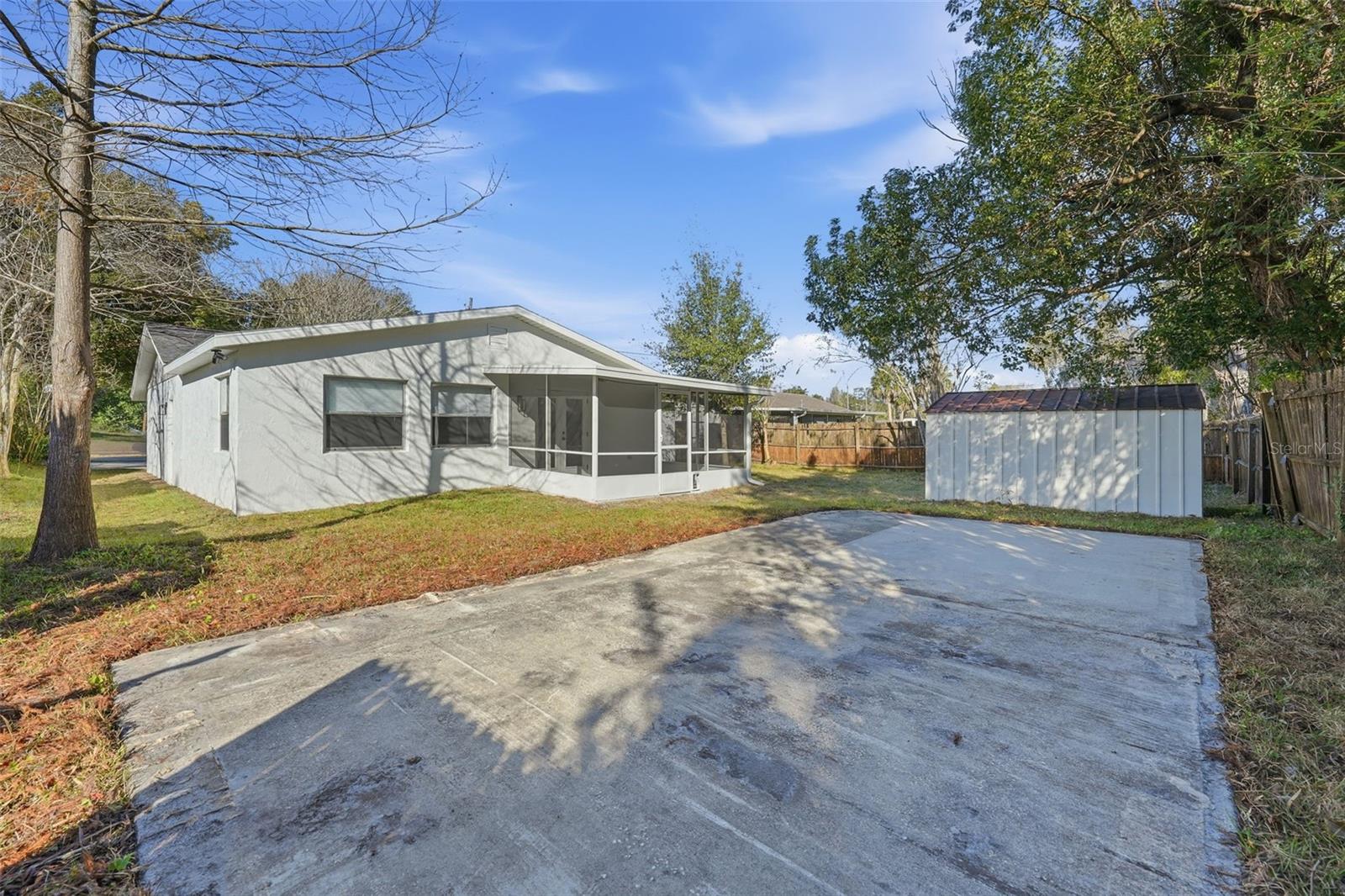 THREADGILL RESUB UNIT 02 - Residential