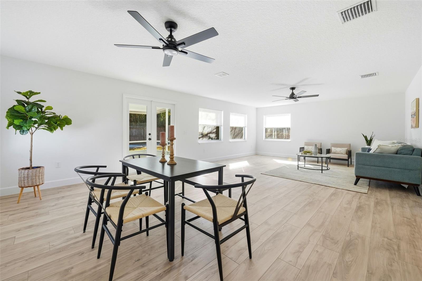 THREADGILL RESUB UNIT 02 - Residential