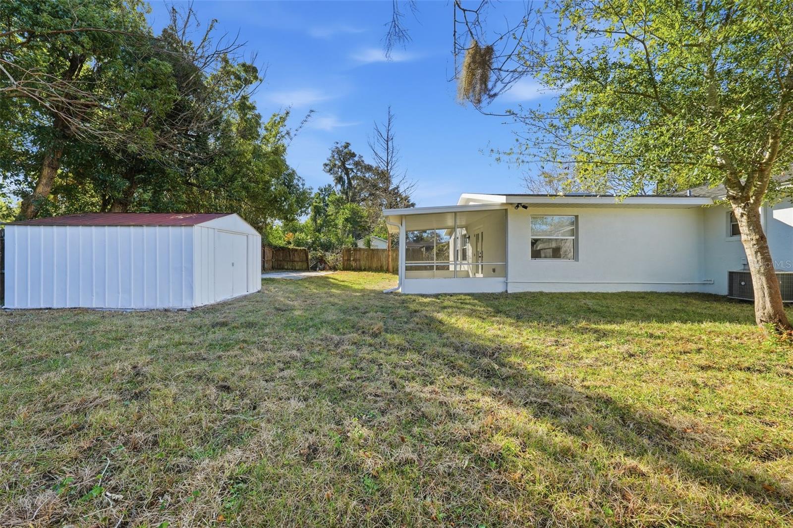 THREADGILL RESUB UNIT 02 - Residential