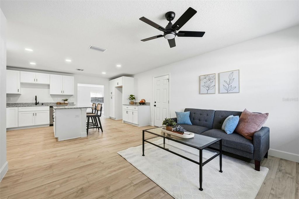 Photo of 516 S Park Avenue, Orange City, FL 32763 (MLS # V4946845)