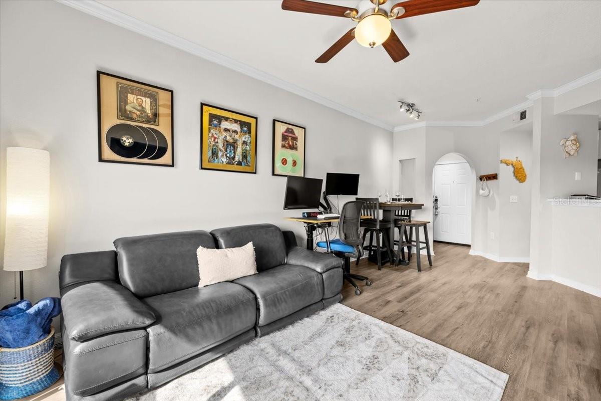 501 KNIGHTS RUN AVENUE 2109