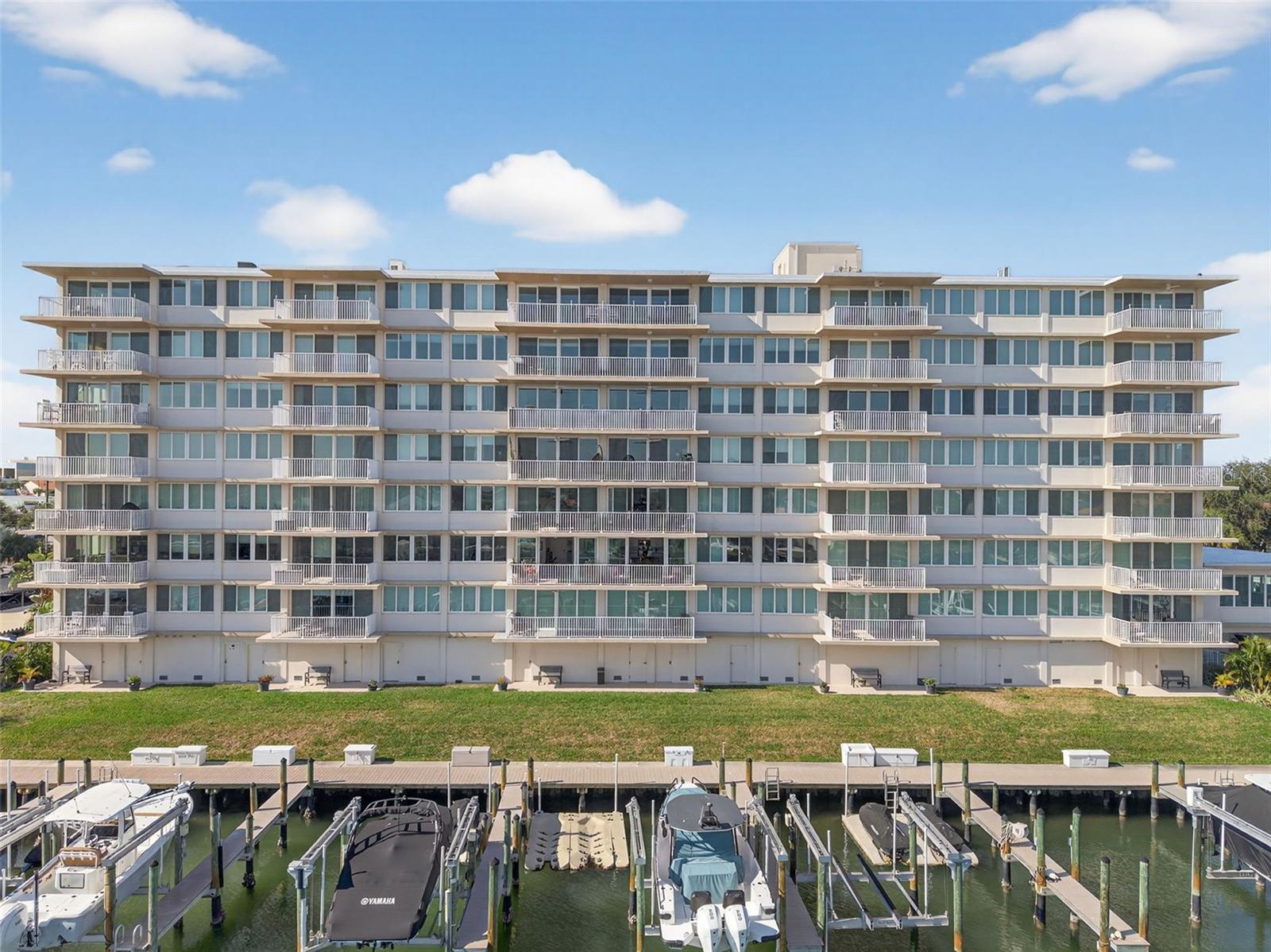 ISLAND WAY TOWERS CONDO - Residential