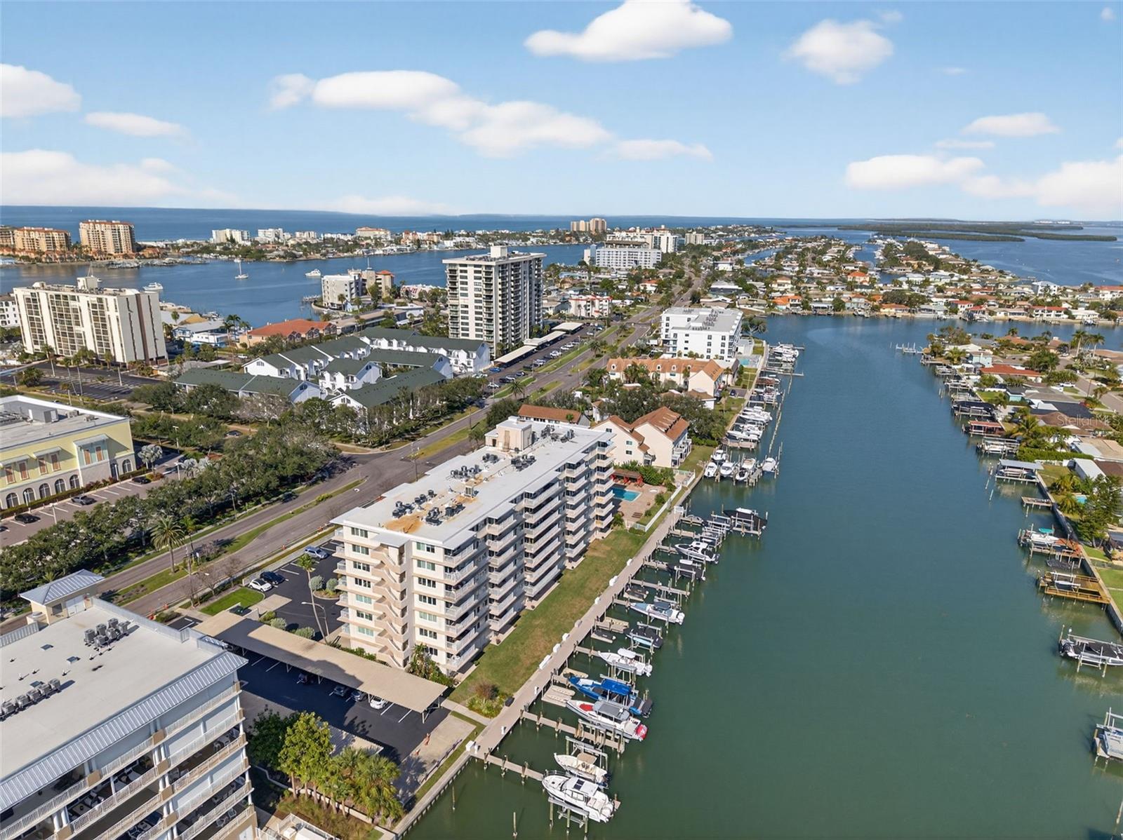 ISLAND WAY TOWERS CONDO - Residential