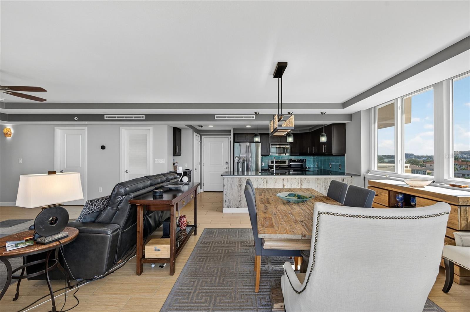 ISLAND WAY TOWERS CONDO - Residential