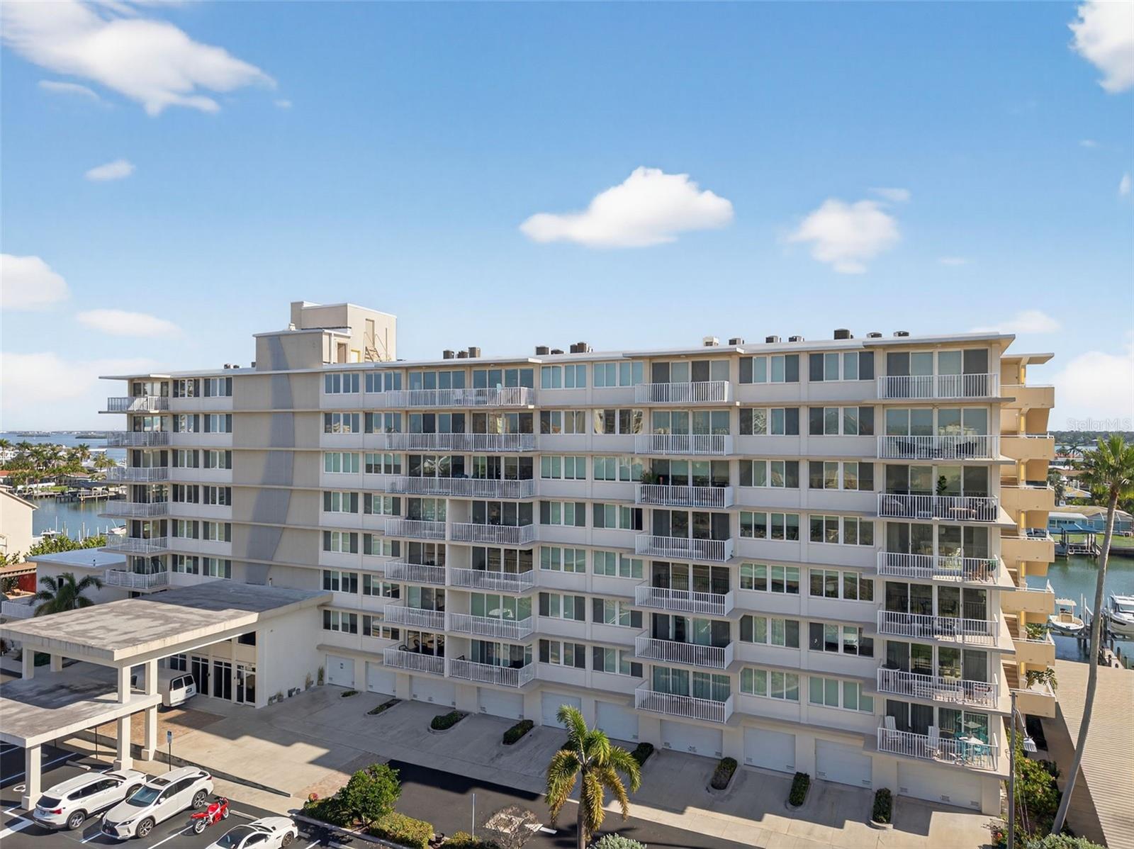 ISLAND WAY TOWERS CONDO - Residential