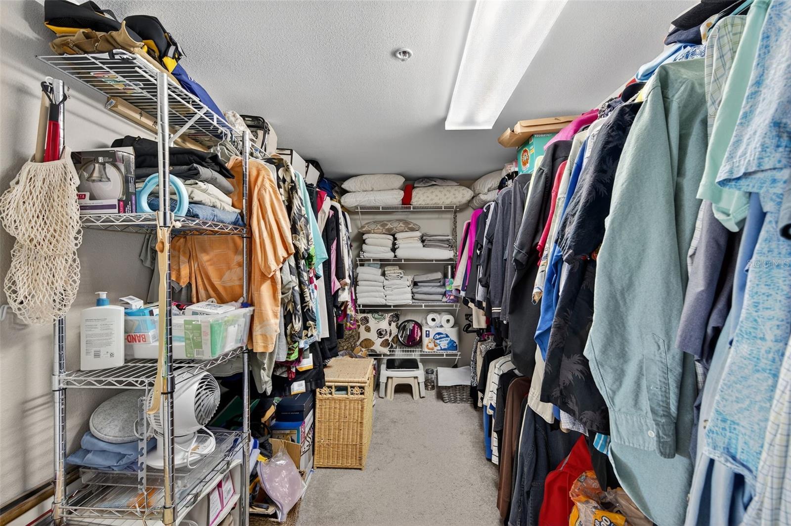 ISLAND WAY TOWERS CONDO - Residential