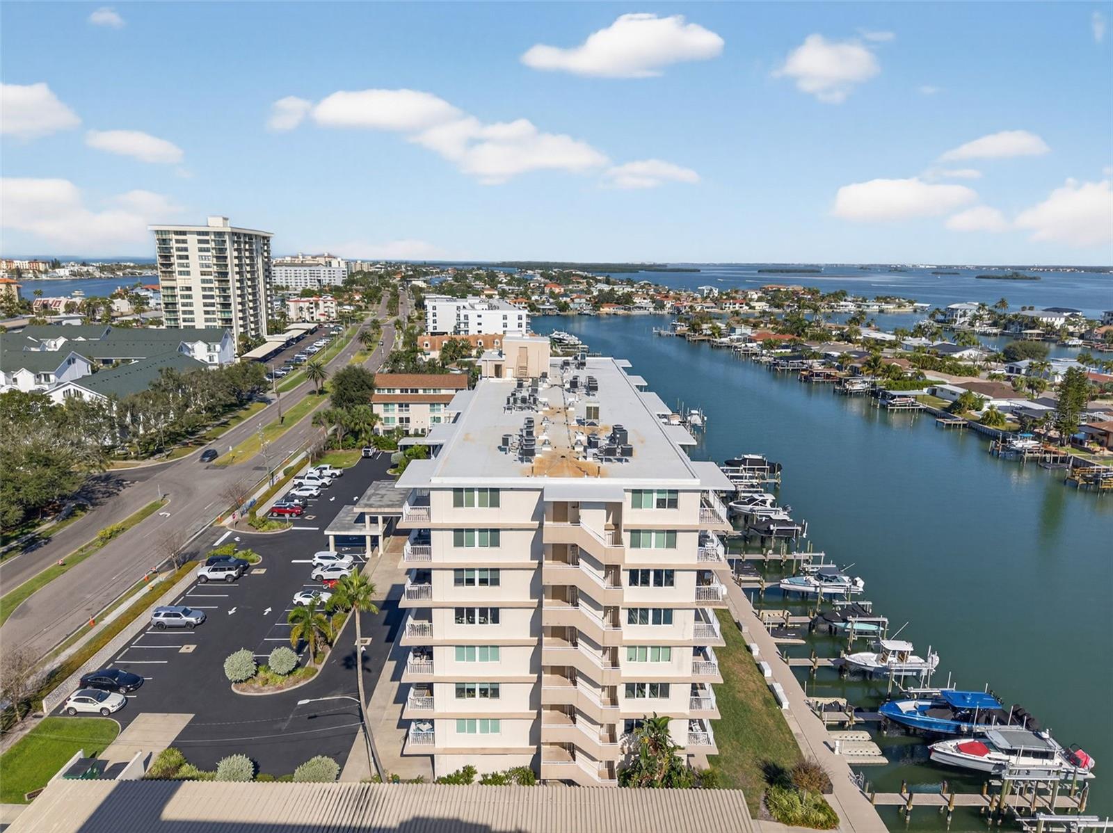 ISLAND WAY TOWERS CONDO - Residential