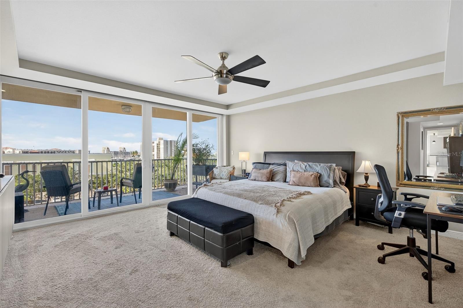 ISLAND WAY TOWERS CONDO - Residential