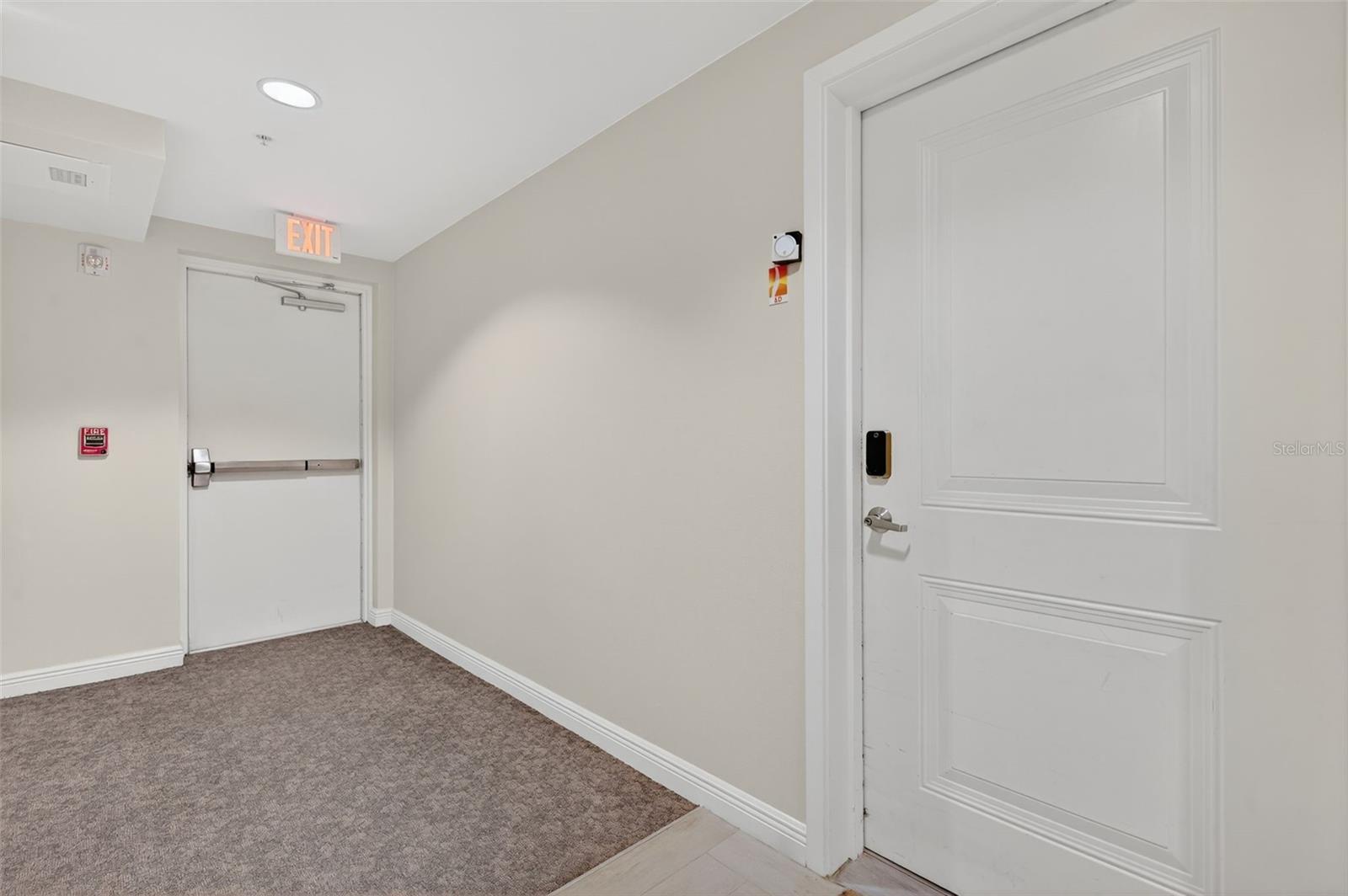 ISLAND WAY TOWERS CONDO - Residential