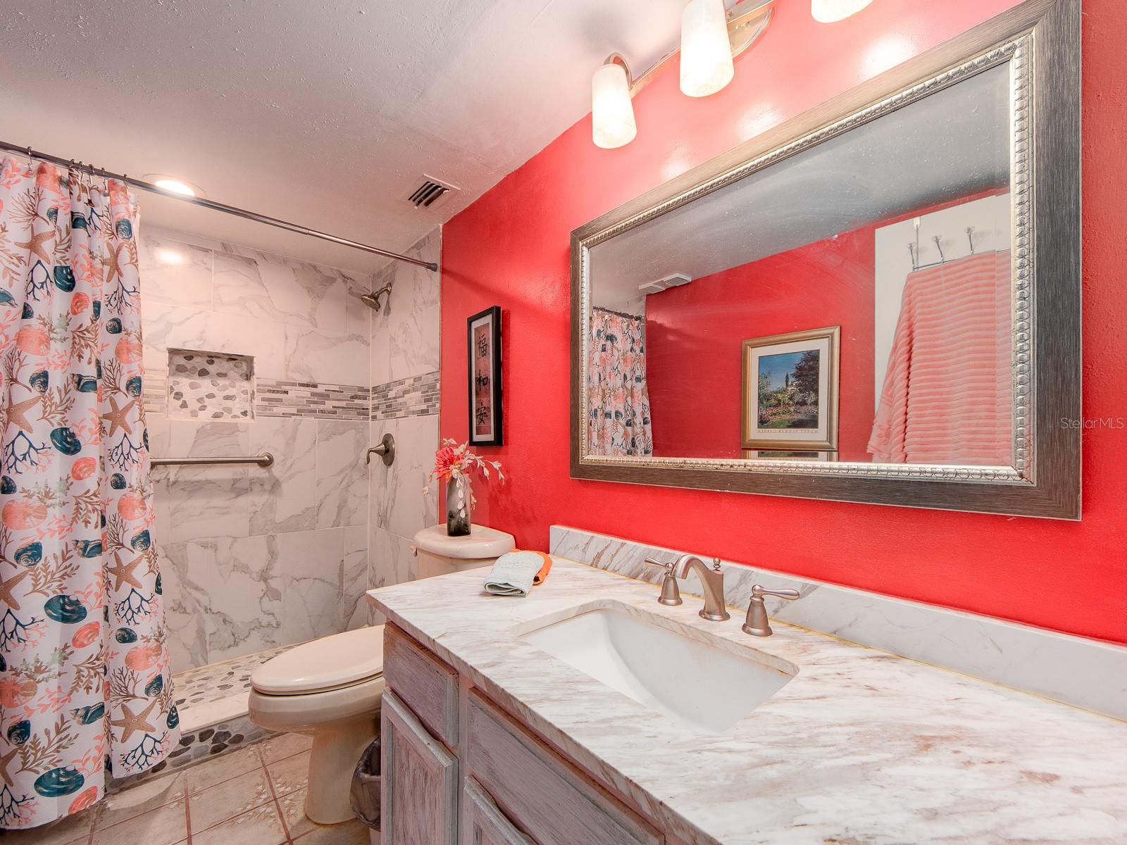 HARBOR GREENS AT YACHT CLUB ESTATES - Residential