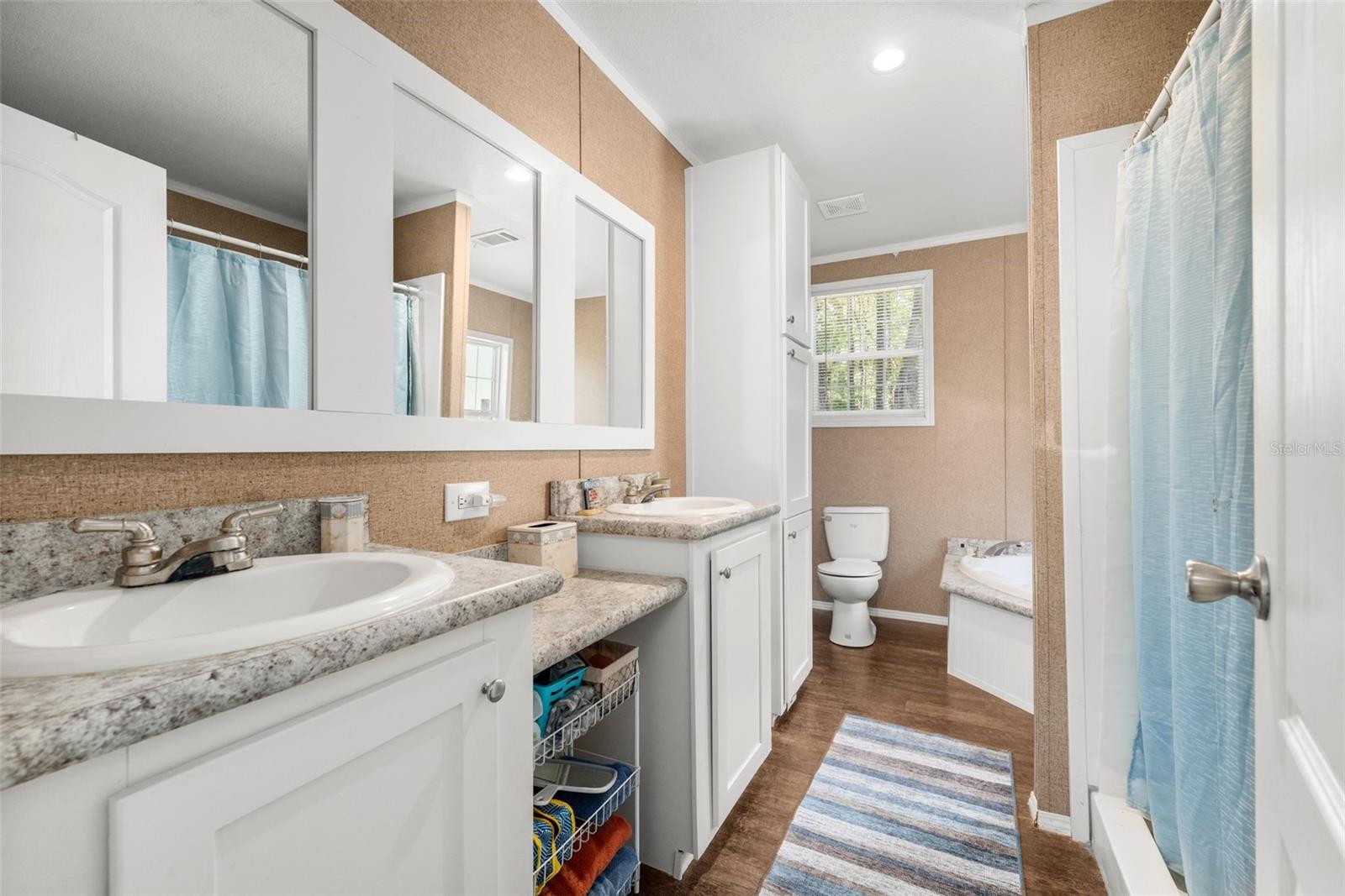 CLARK UN ONE - Residential