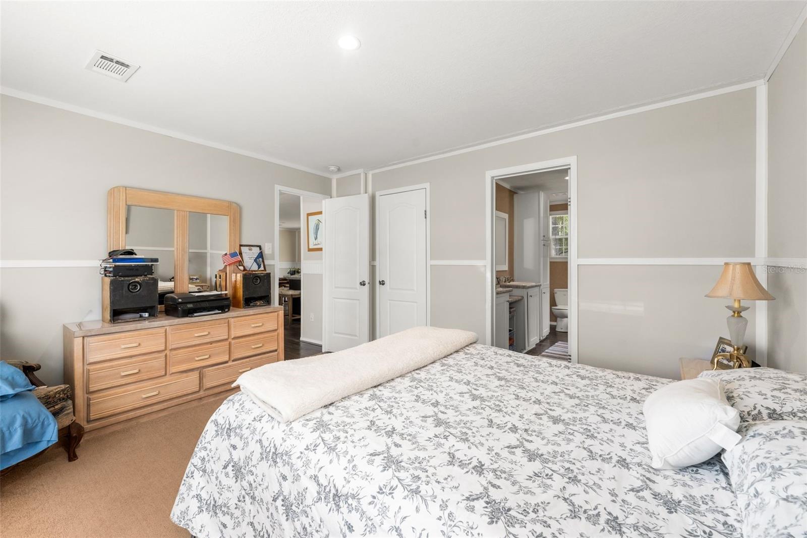 CLARK UN ONE - Residential