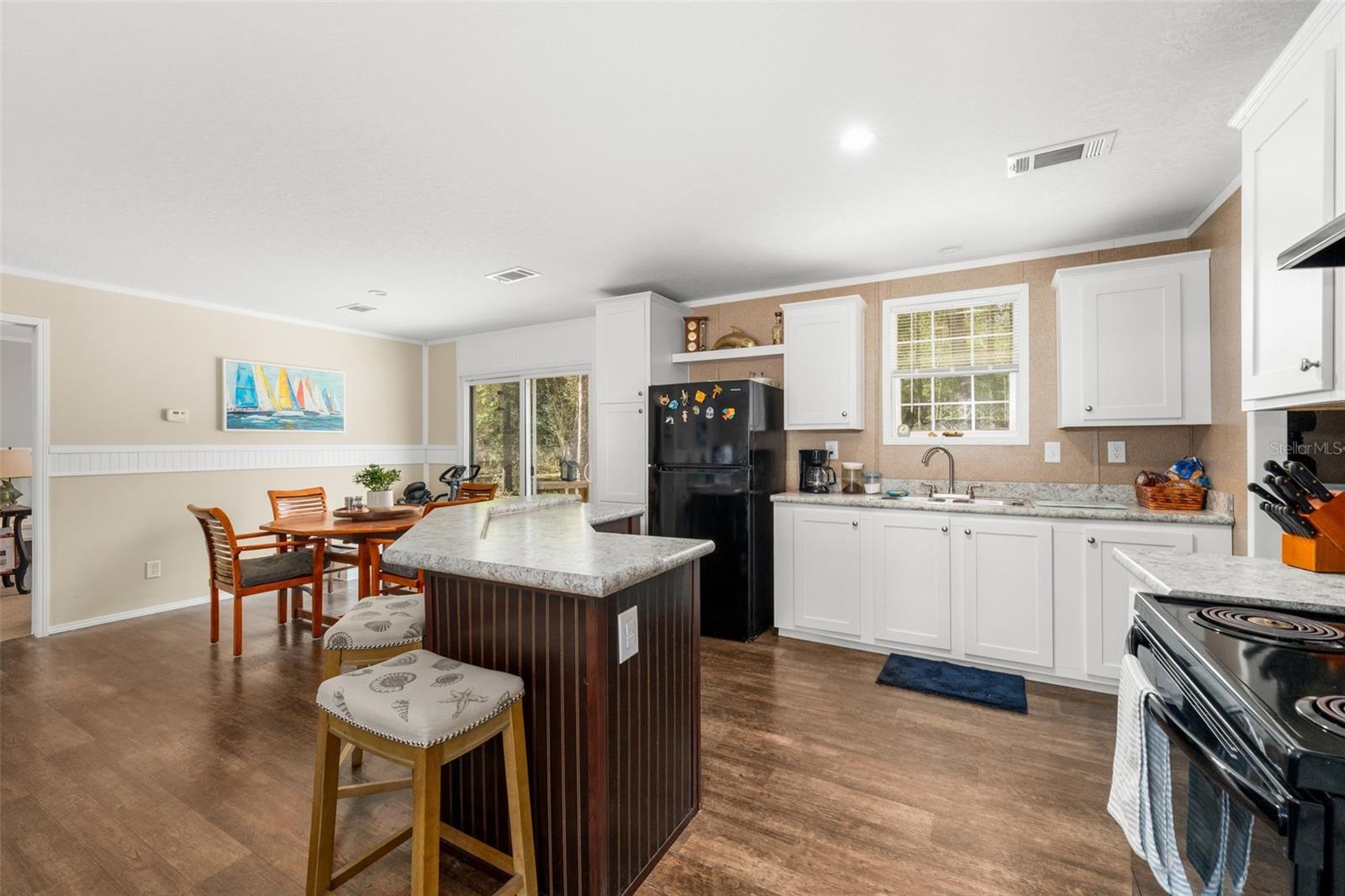 CLARK UN ONE - Residential