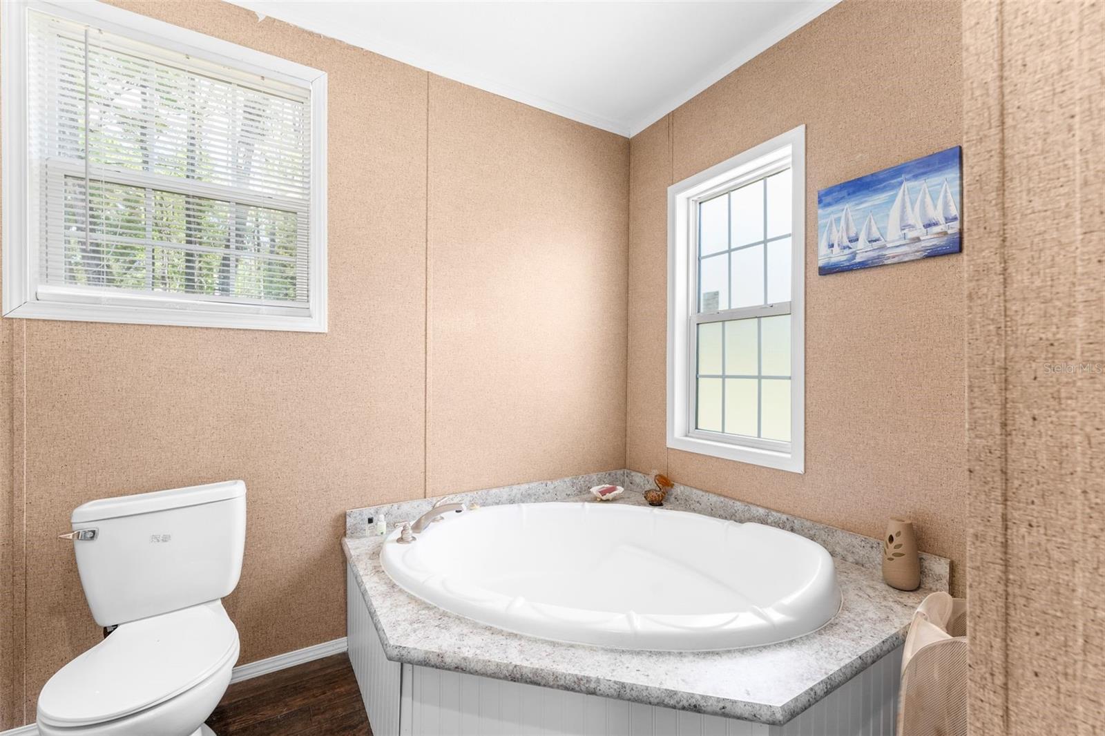 CLARK UN ONE - Residential