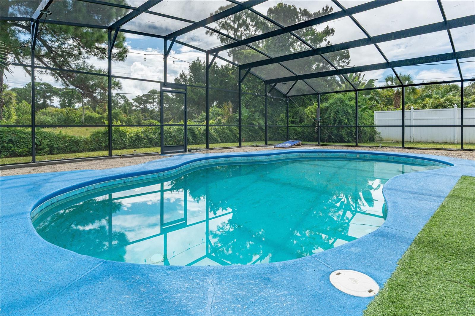 3123 JUNIPER DRIVE