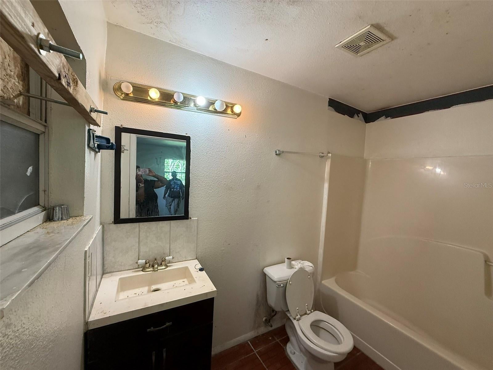 816 17TH COURT E, BRADENTON, FL, 34208 4 816 17TH COURT E