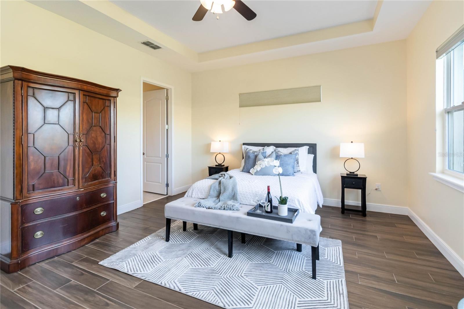 TWIN LAKES PH 1 - Residential