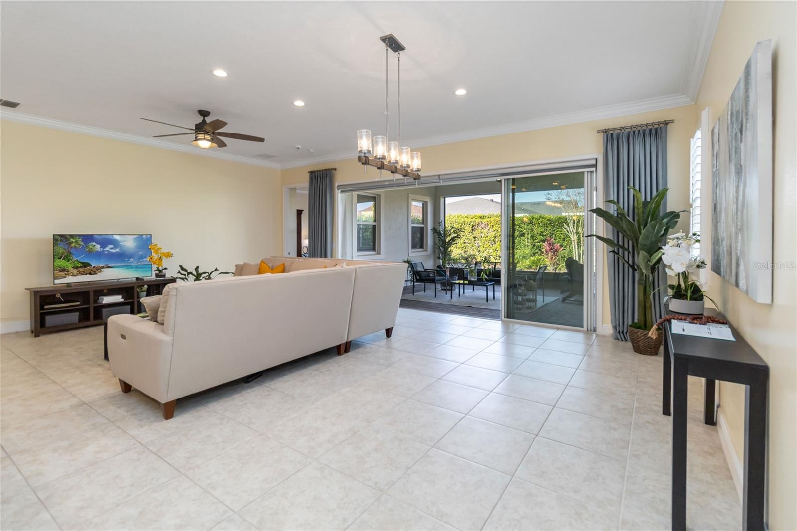 TWIN LAKES PH 1 - Residential