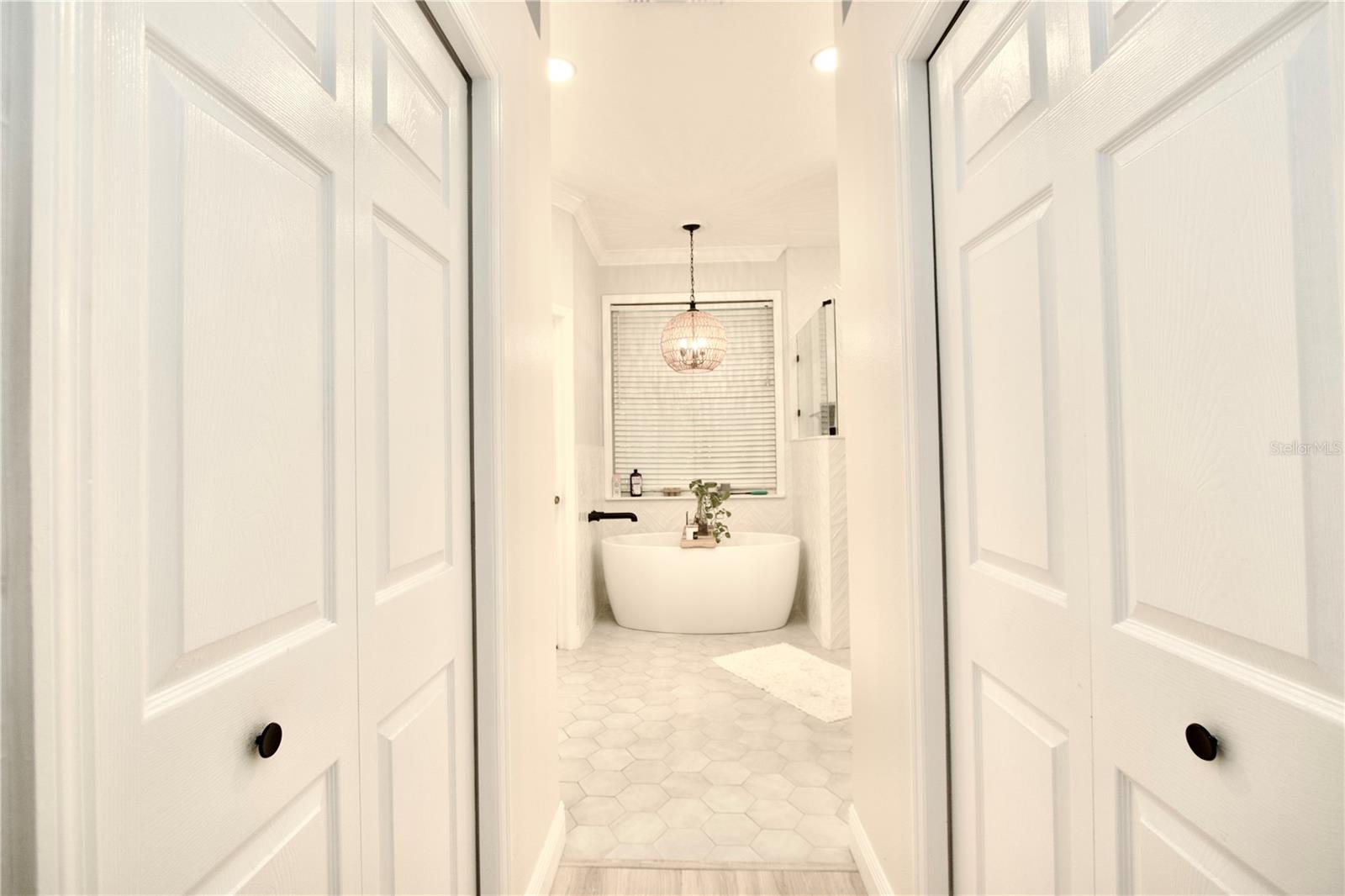 NATURES HIDEAWAY PH 04 - Residential