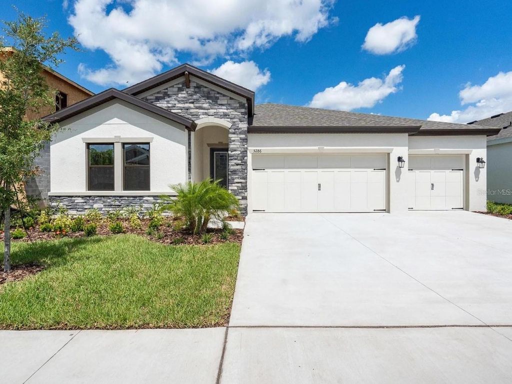 Photo of 5286 Wolf Creek Drive, Apollo Beach, FL 33572 (MLS # TB8417291)