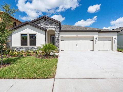 Photo of 5286 Wolf Creek Drive, Apollo Beach, FL 33572 (MLS # TB8417291)