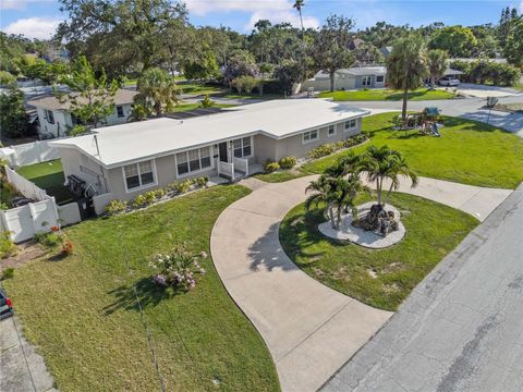 327 SUNNY LANE BELLEAIR FL 33756