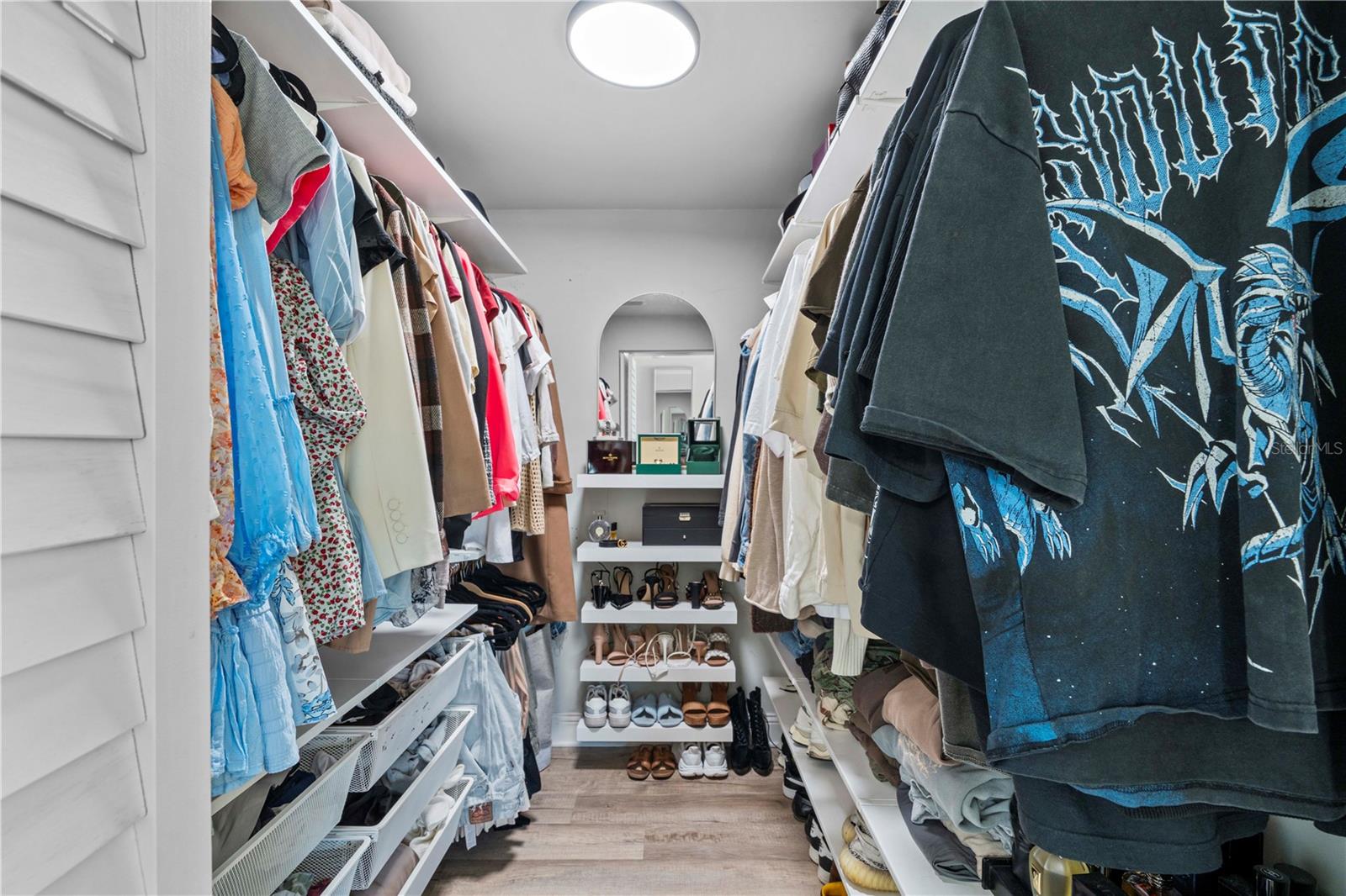 SHIRLEY MANOR SUB - Residential