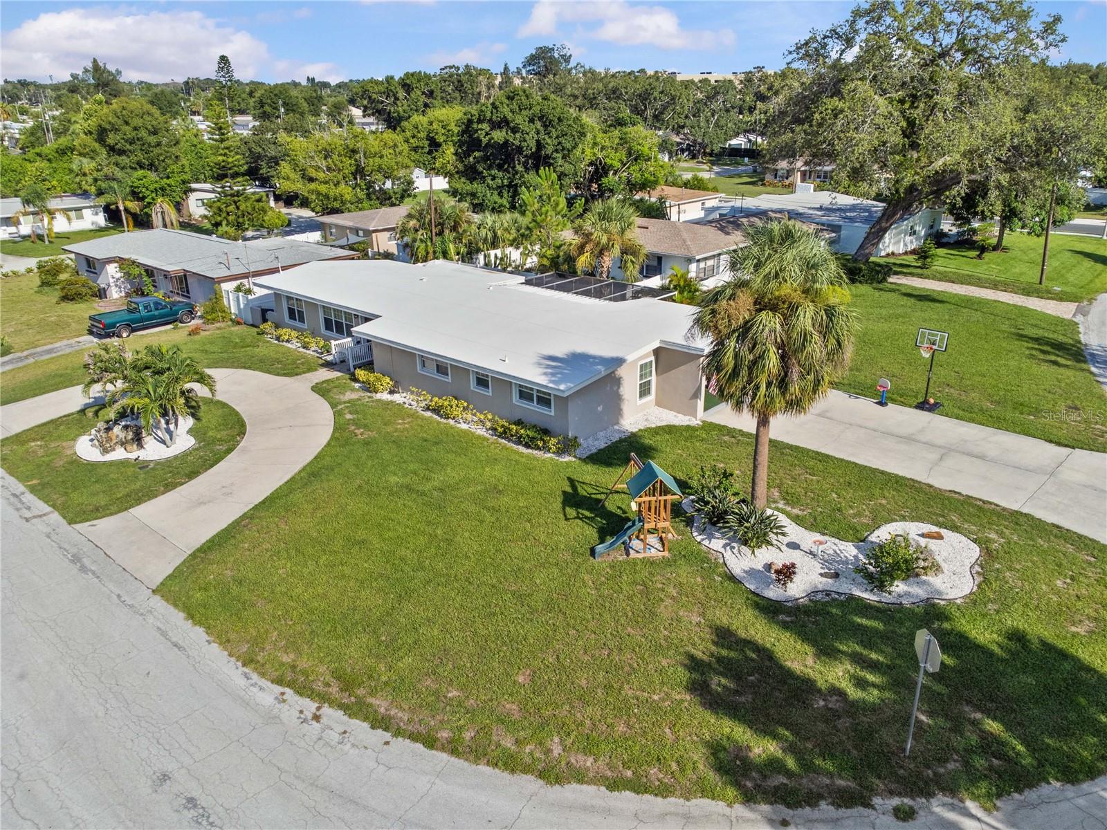 SHIRLEY MANOR SUB - Residential