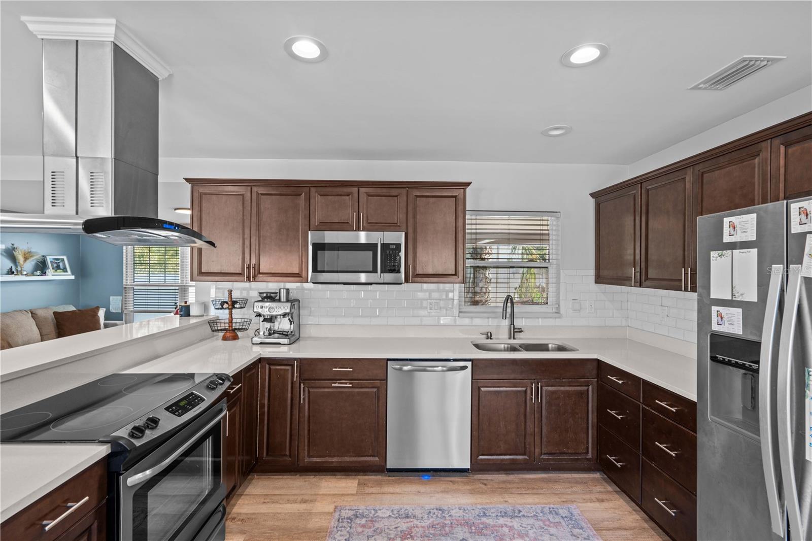 SHIRLEY MANOR SUB - Residential