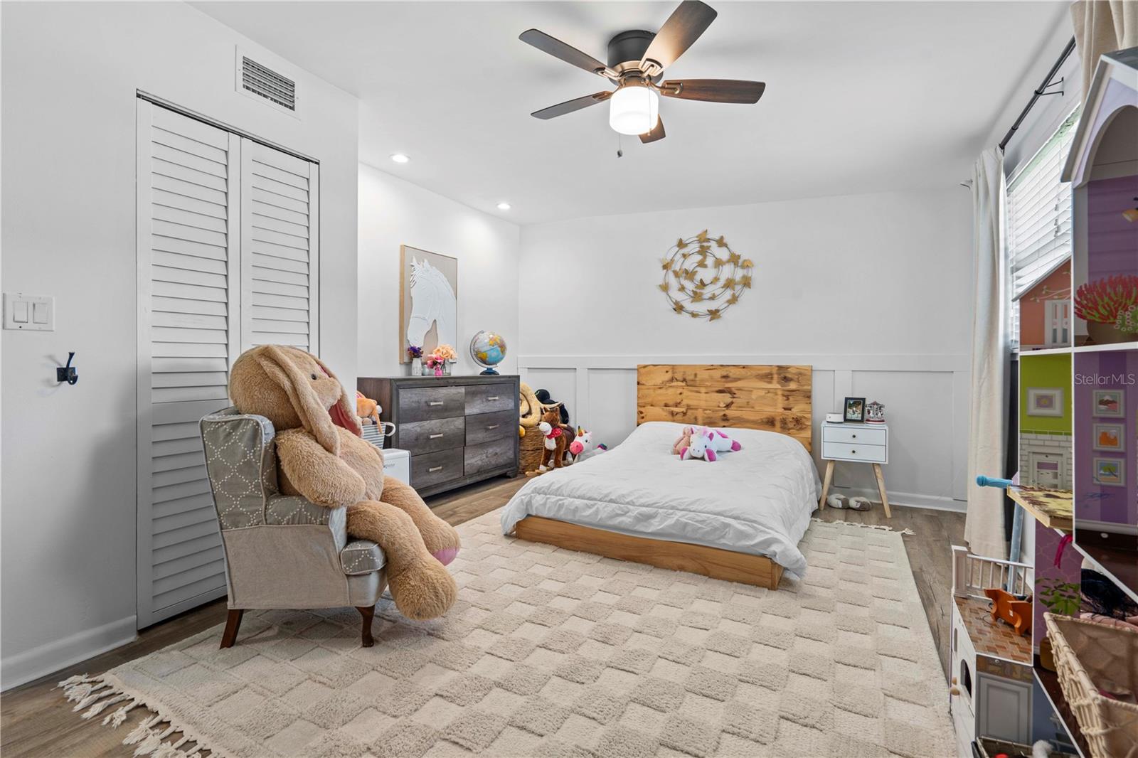 SHIRLEY MANOR SUB - Residential