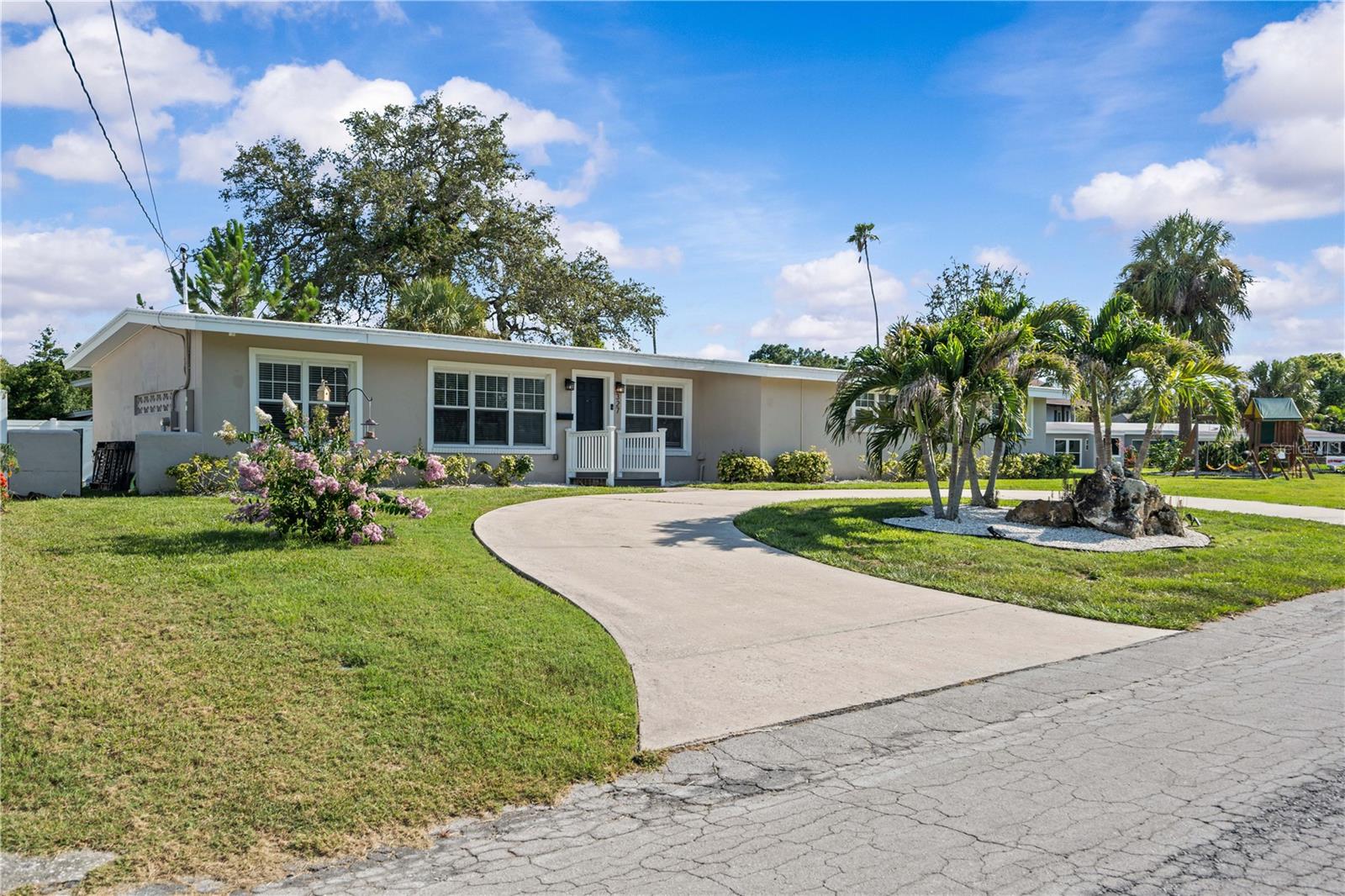 327 SUNNY LANE
