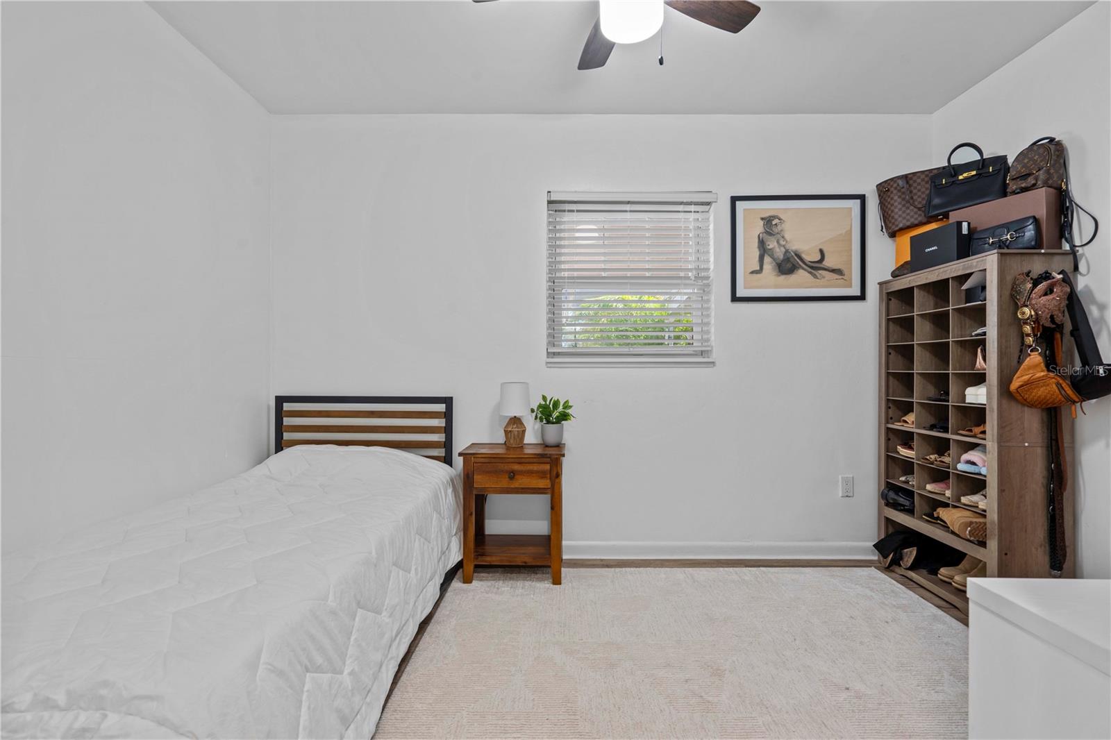 SHIRLEY MANOR SUB - Residential