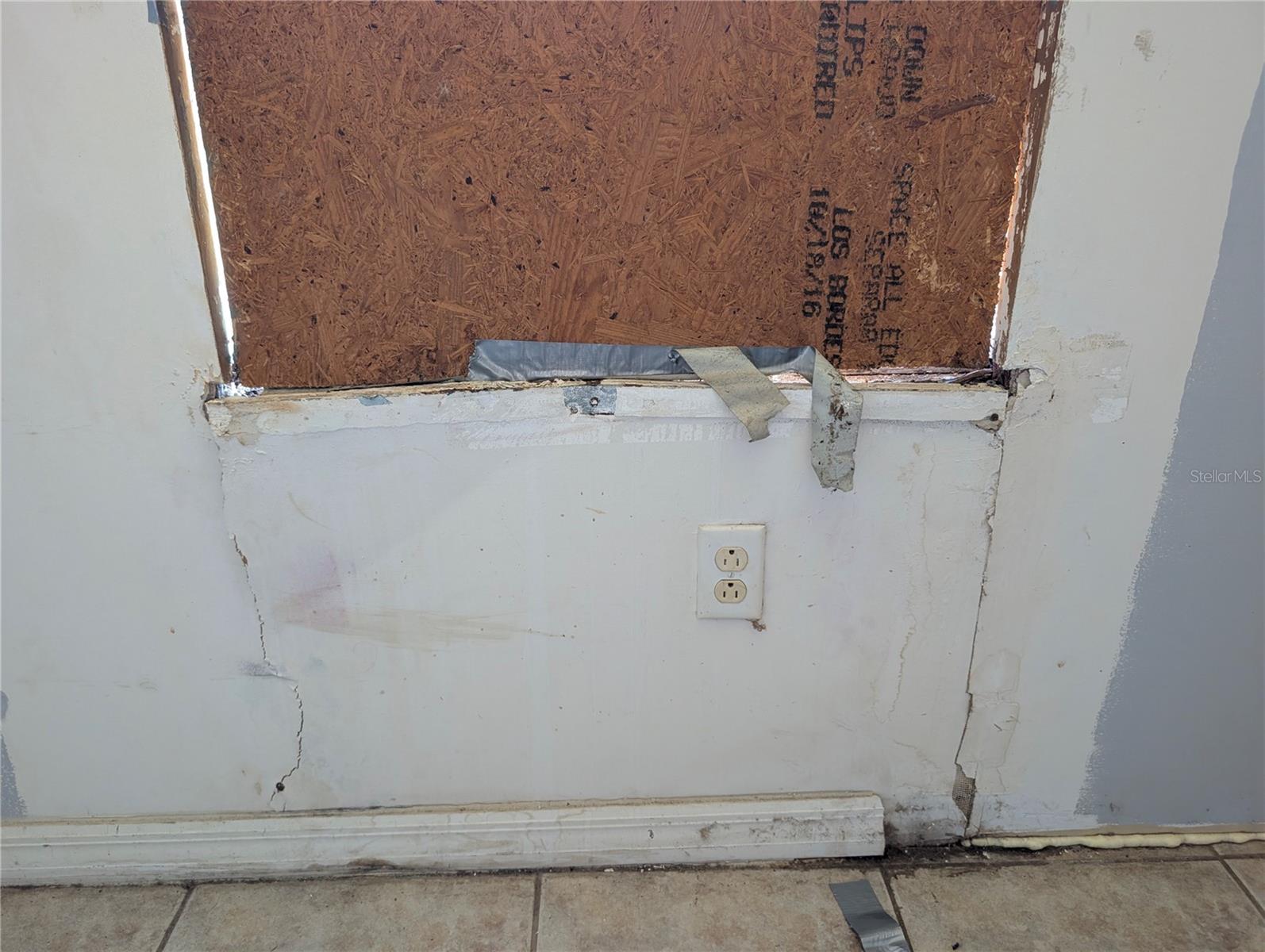 CHRISTMAS PARK FIRST ADD - Residential