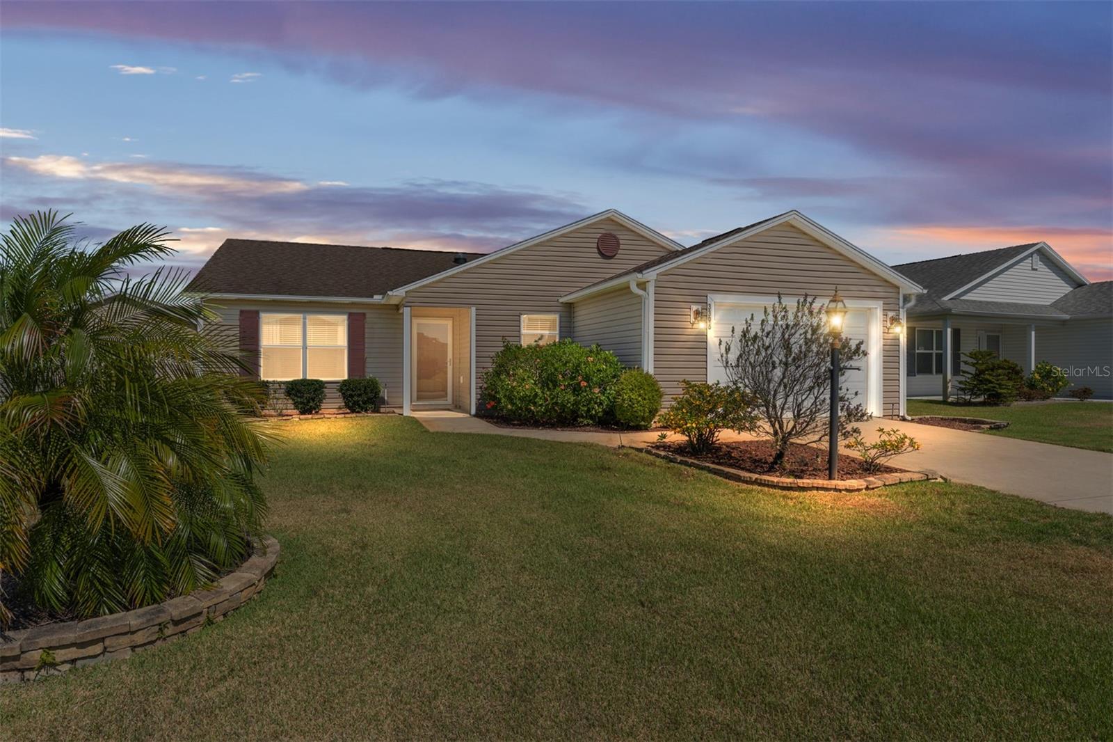 3396 GREENACRES TERRACE