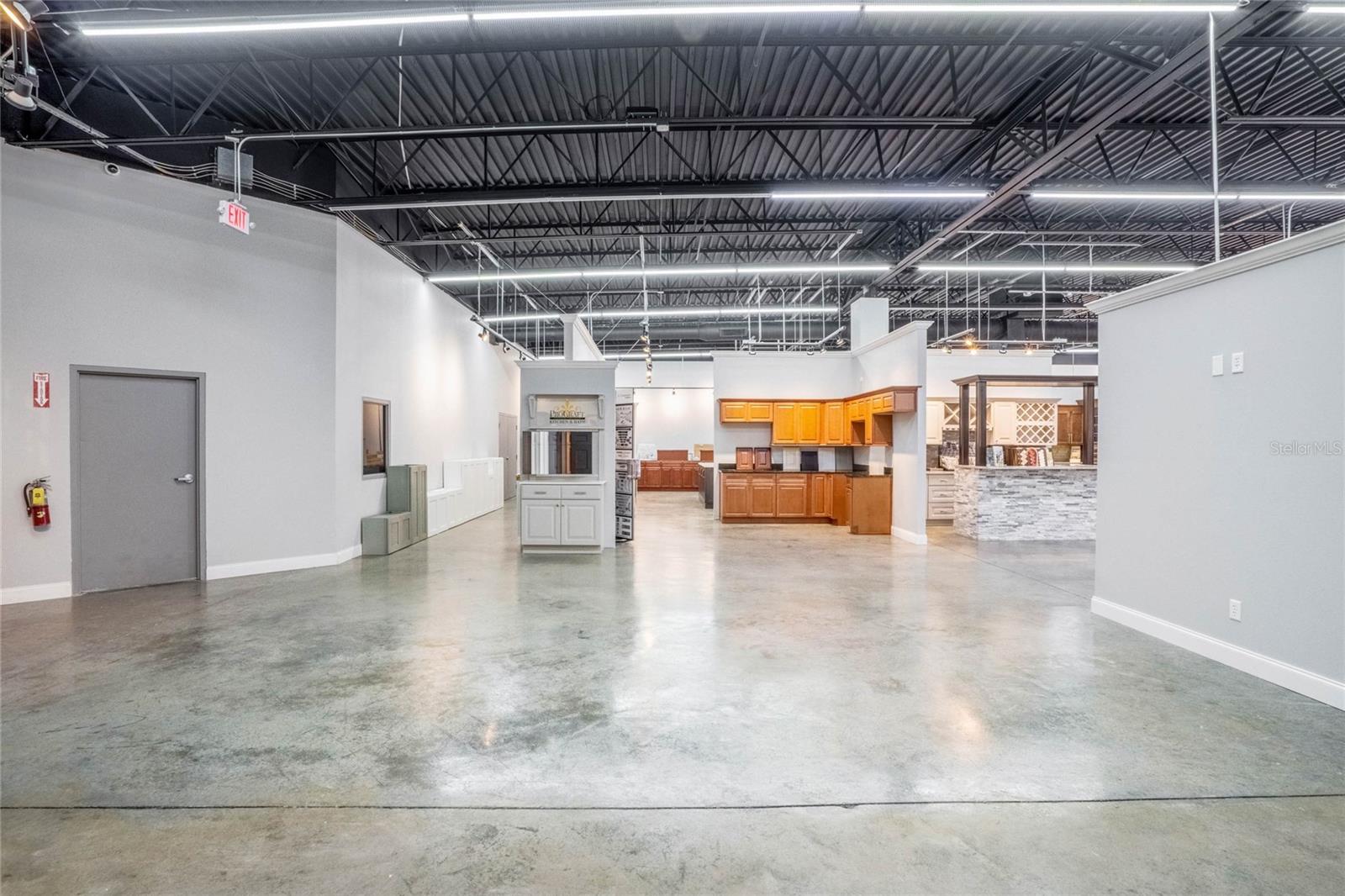 COMMERCIAL VENT REP - Commercial Sale