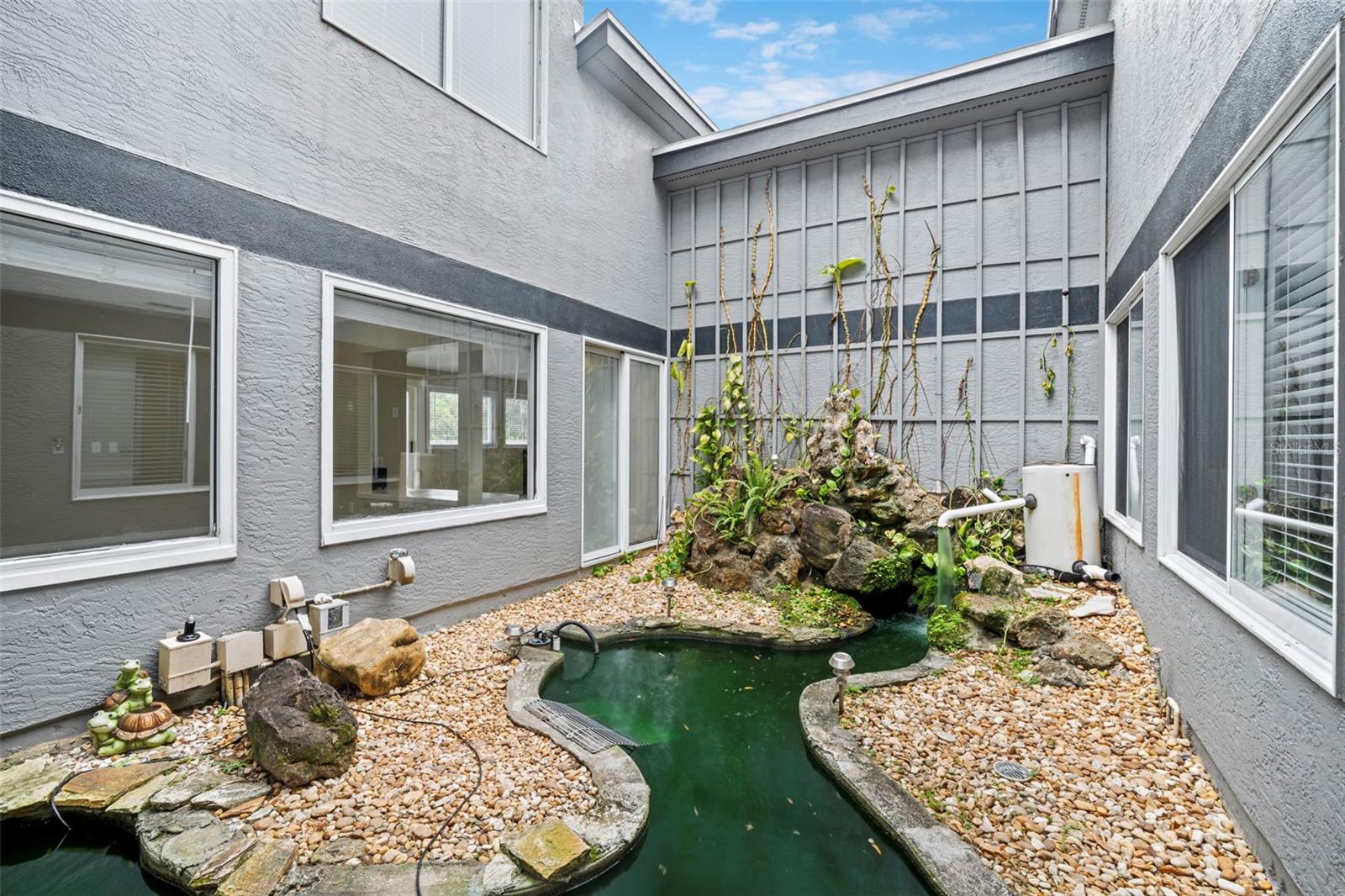 RAMBLING ACRES WEST - Residential