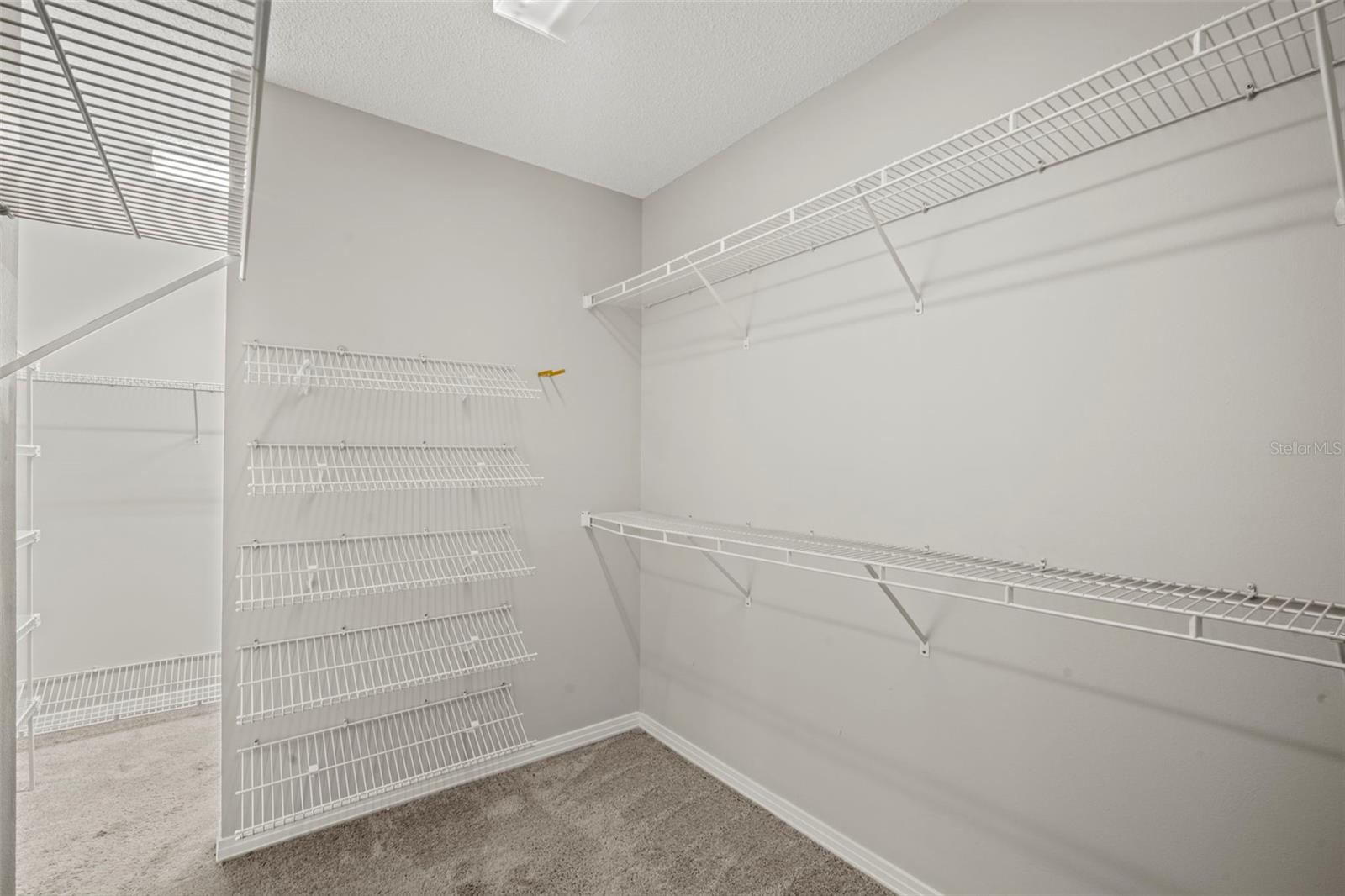 RAMBLING ACRES WEST - Residential