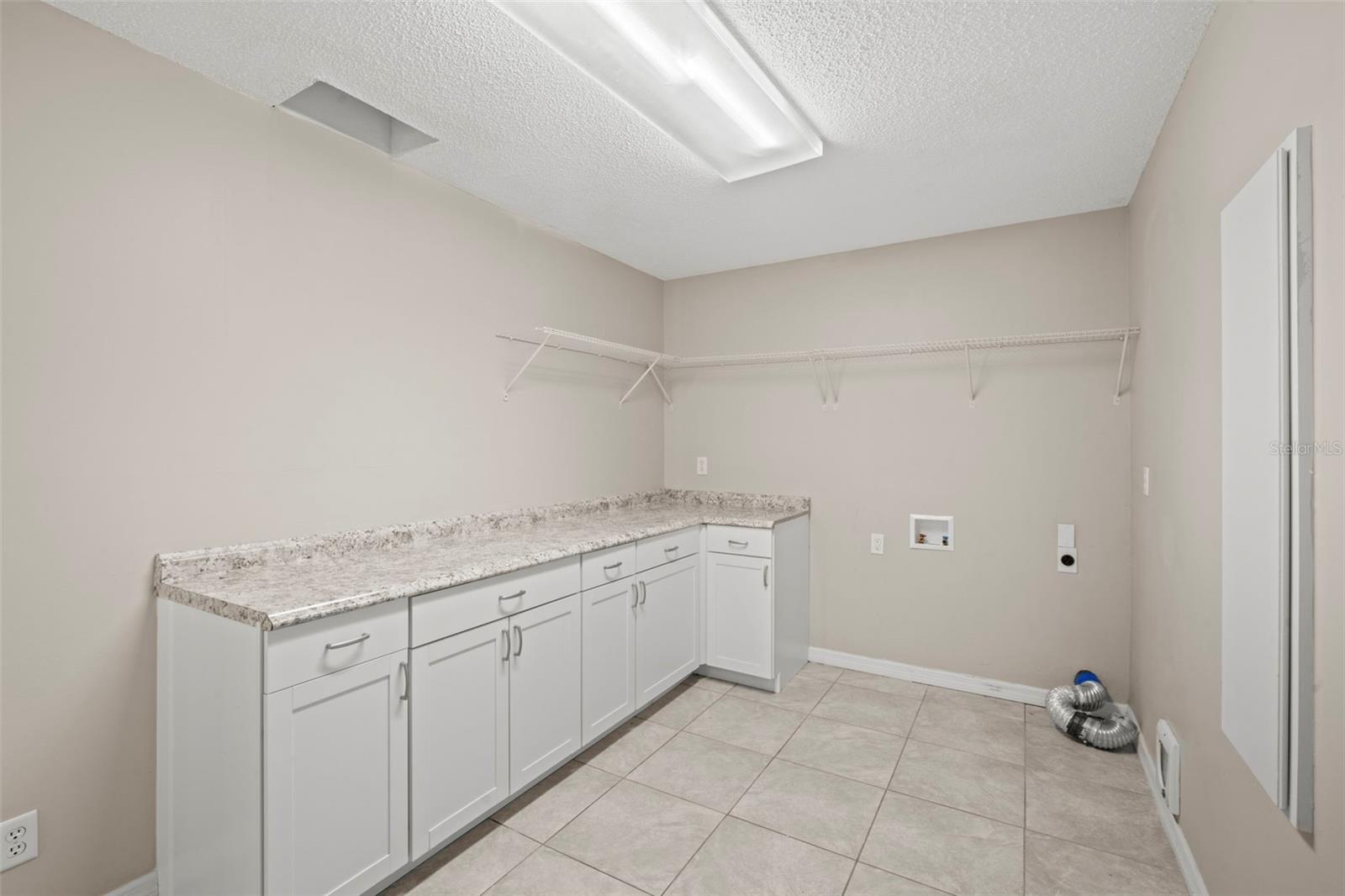 RAMBLING ACRES WEST - Residential