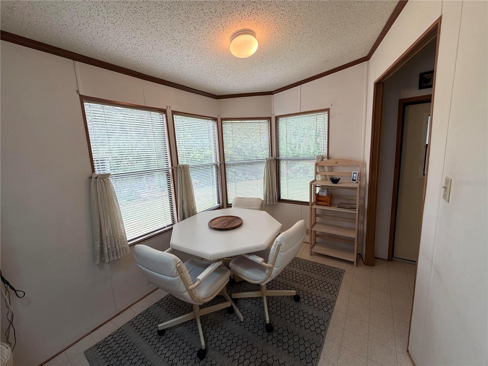 RIDGEWOOD OAKS - Residential