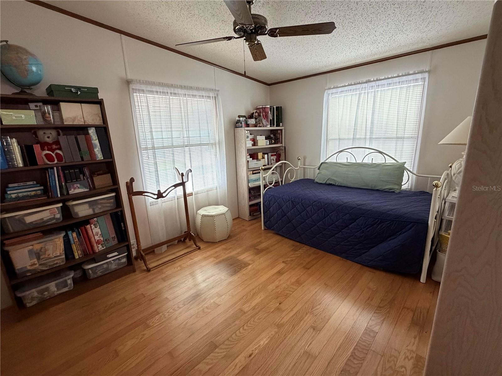 RIDGEWOOD OAKS - Residential