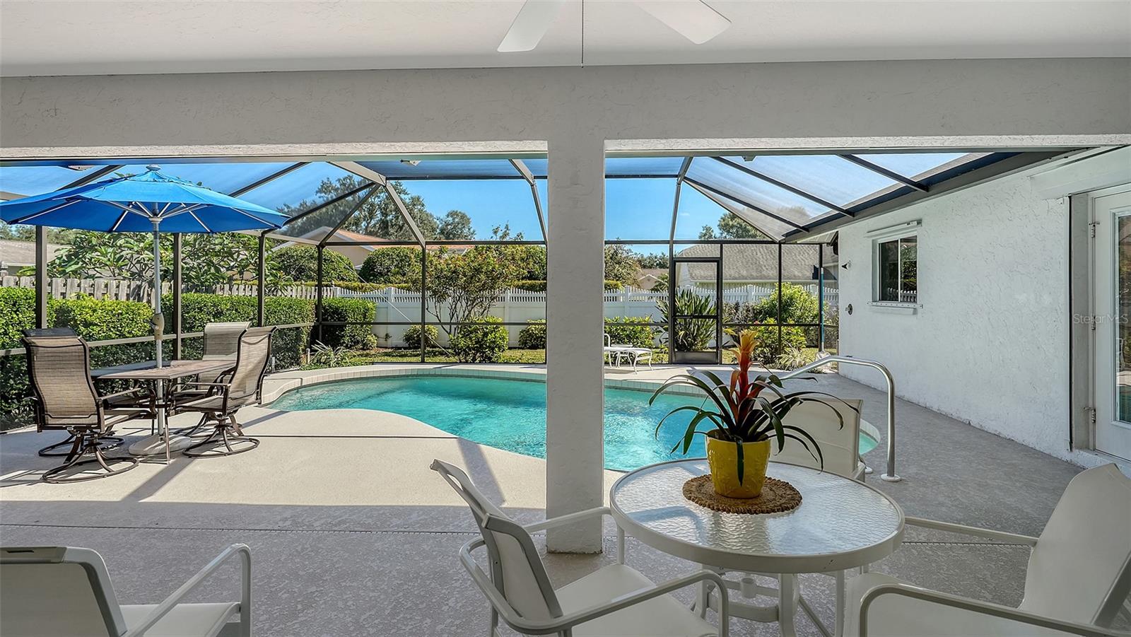 EMERALD GARDENS - Residential