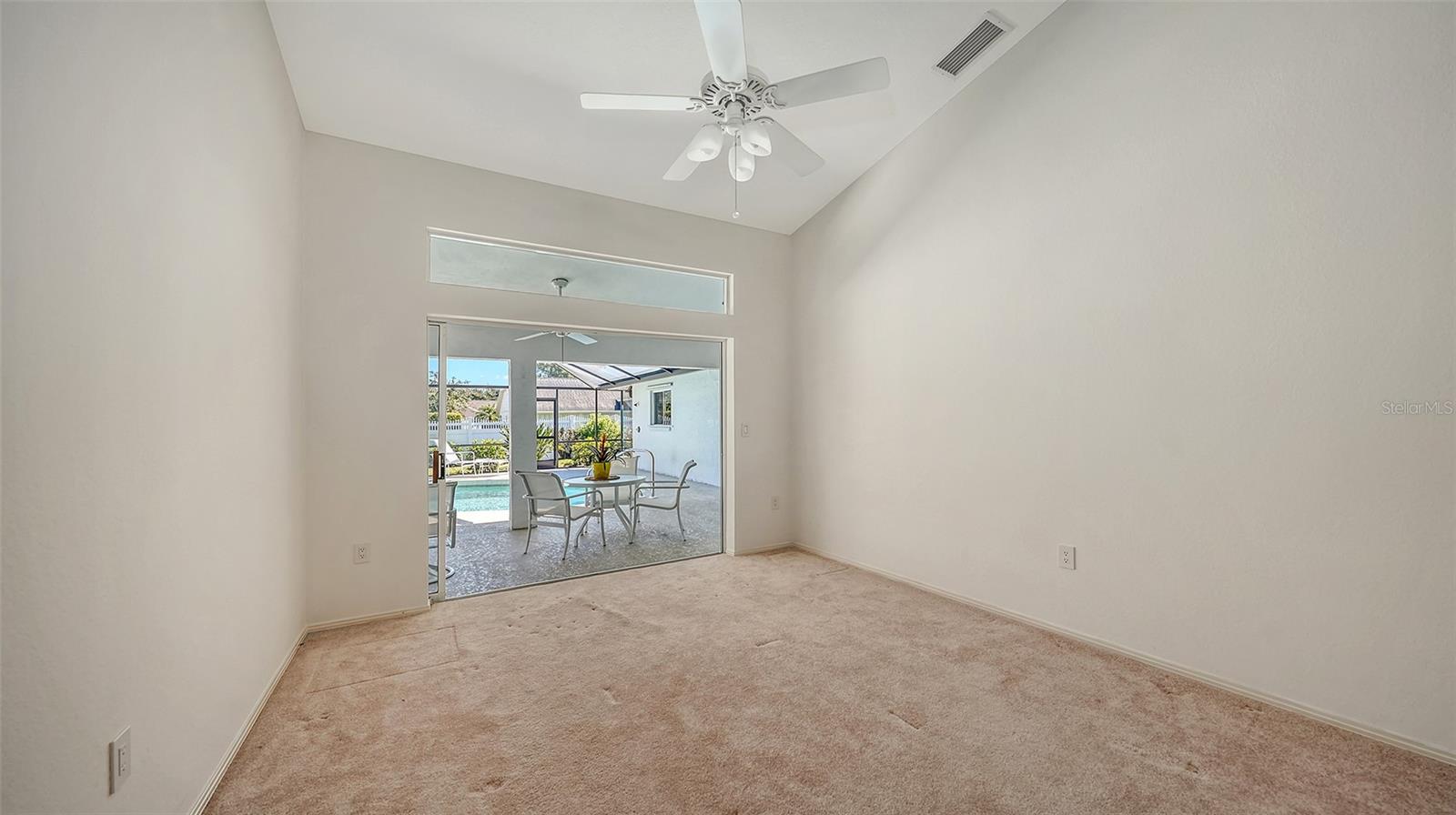 4487 DIAMOND CIRCLE E