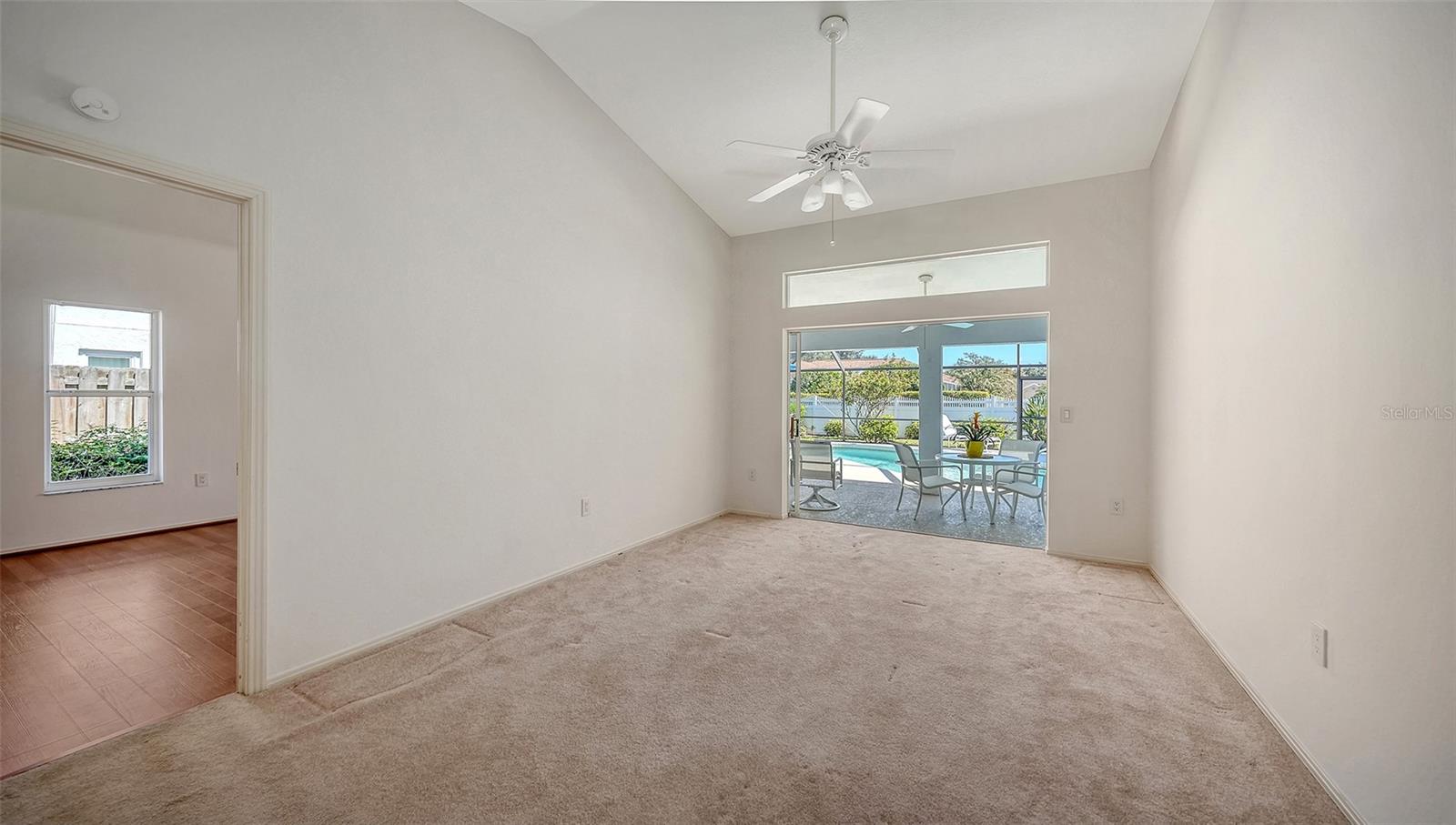 4487 DIAMOND CIRCLE E
