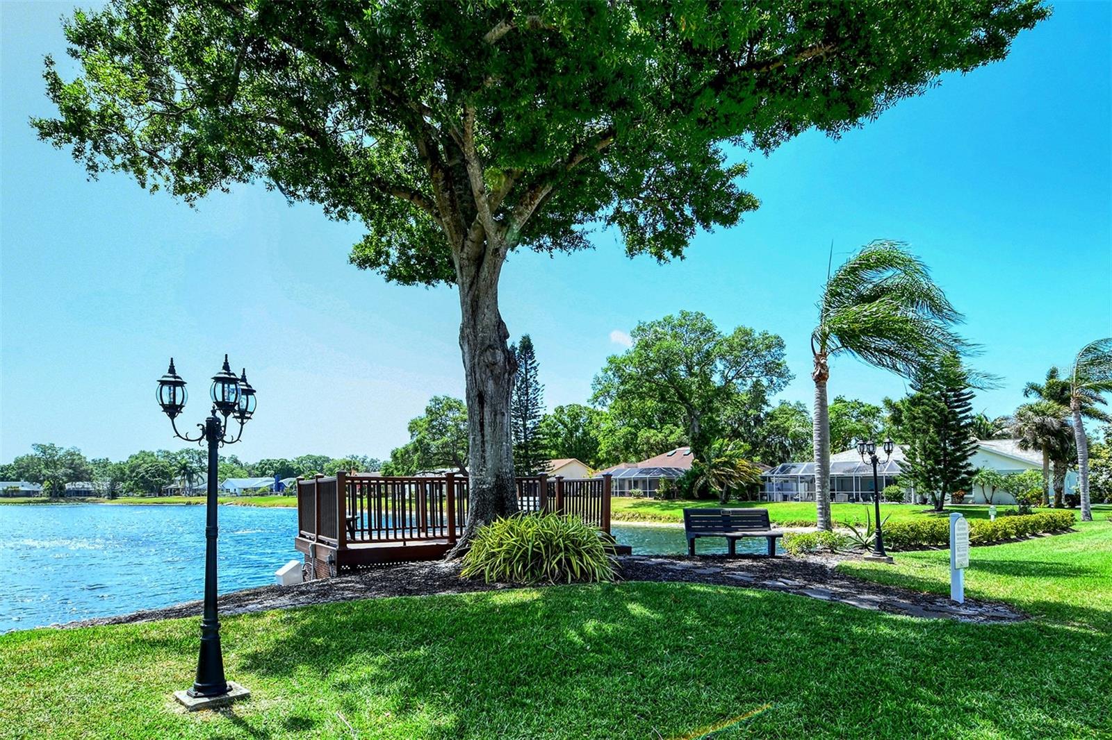 EMERALD GARDENS - Residential